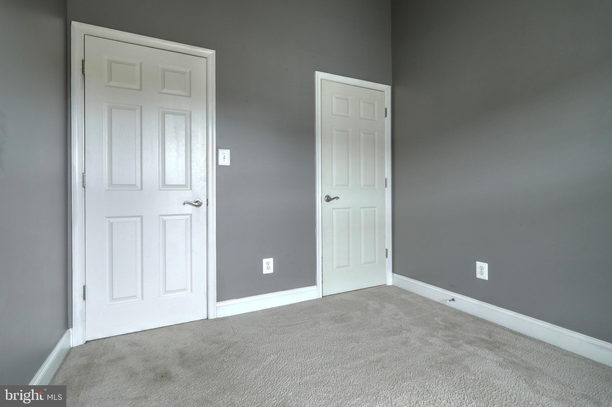 IVY RIDGE - Residential