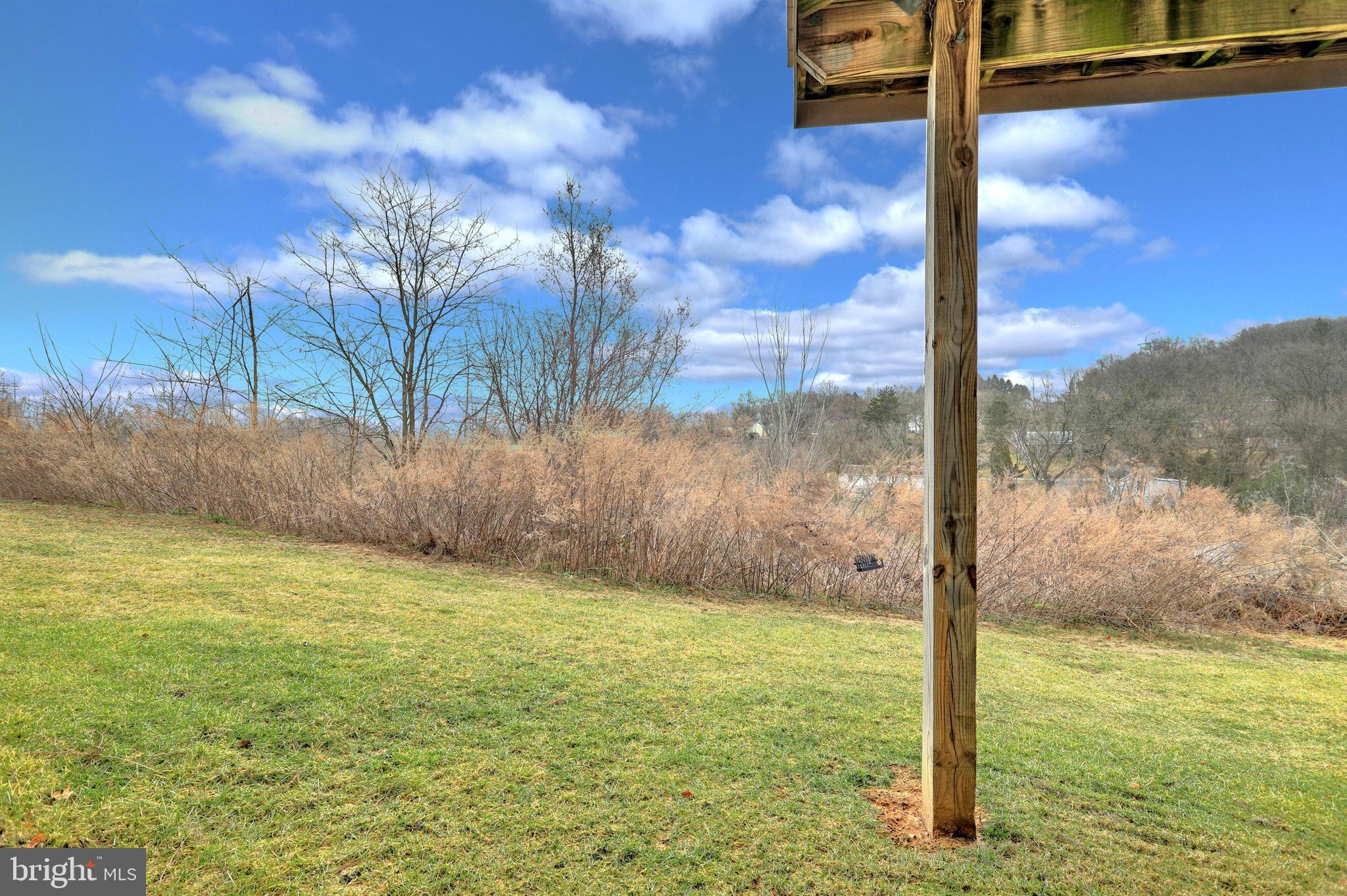 IVY RIDGE - Residential