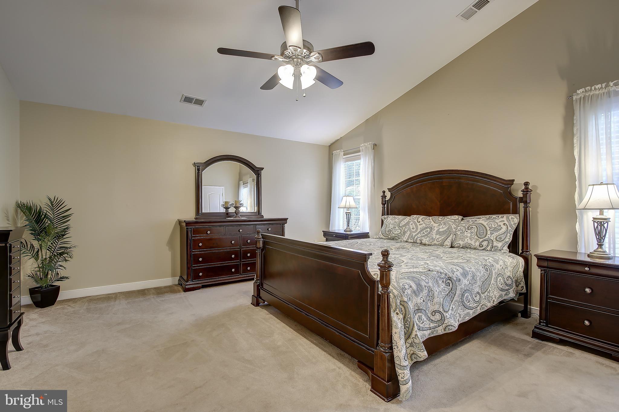 DALE CITY - Residential