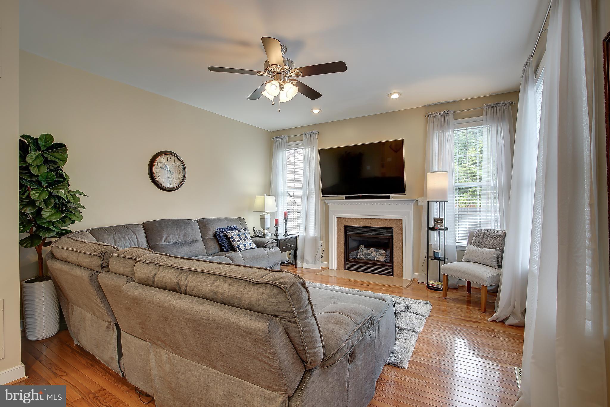 DALE CITY - Residential