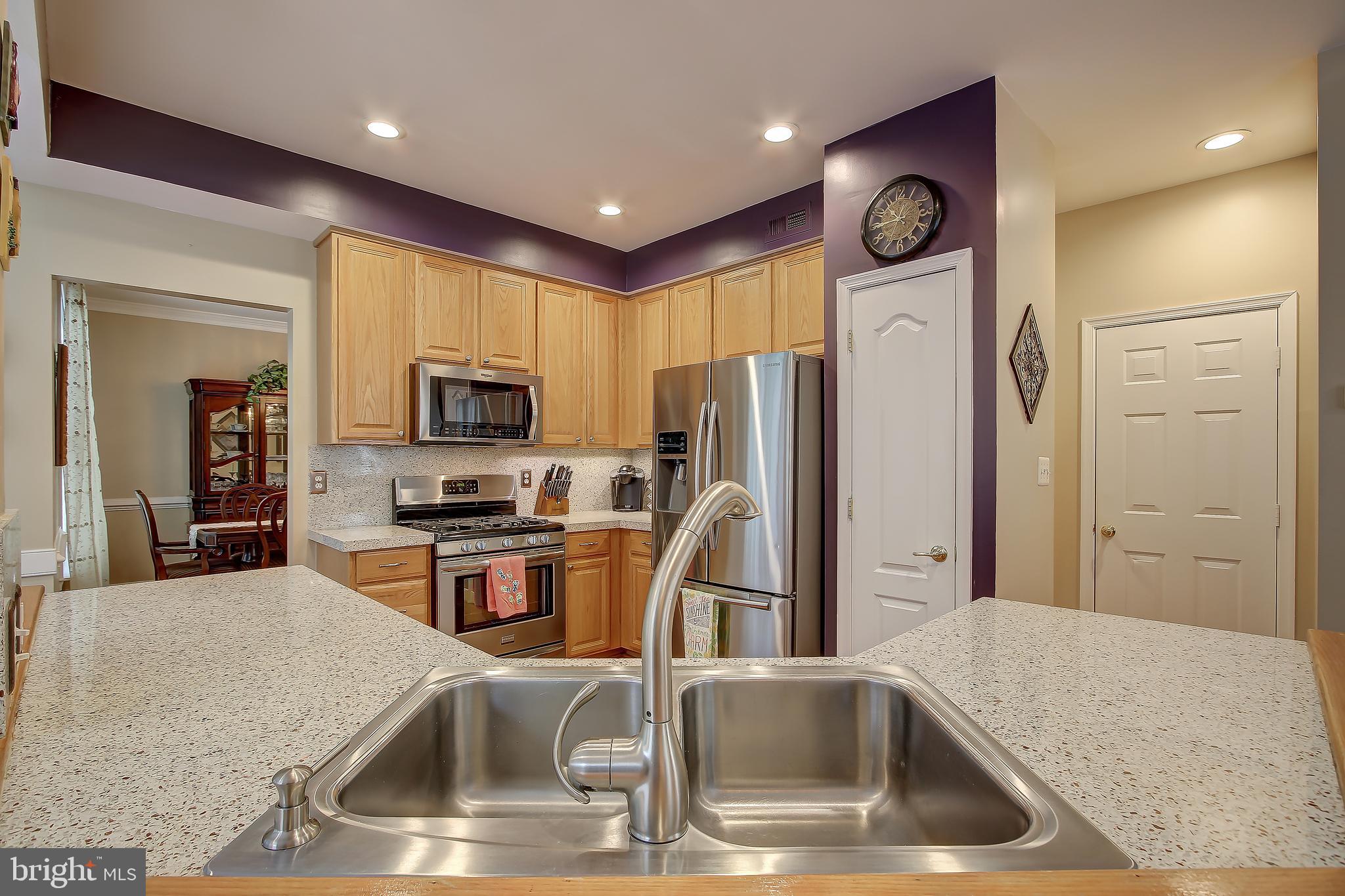 DALE CITY - Residential