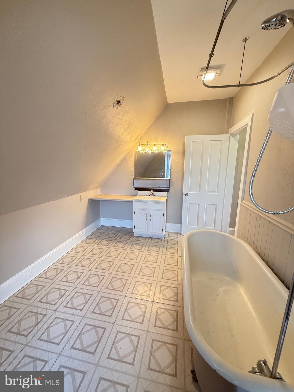 WEST CHESTER BORO - Residential Lease