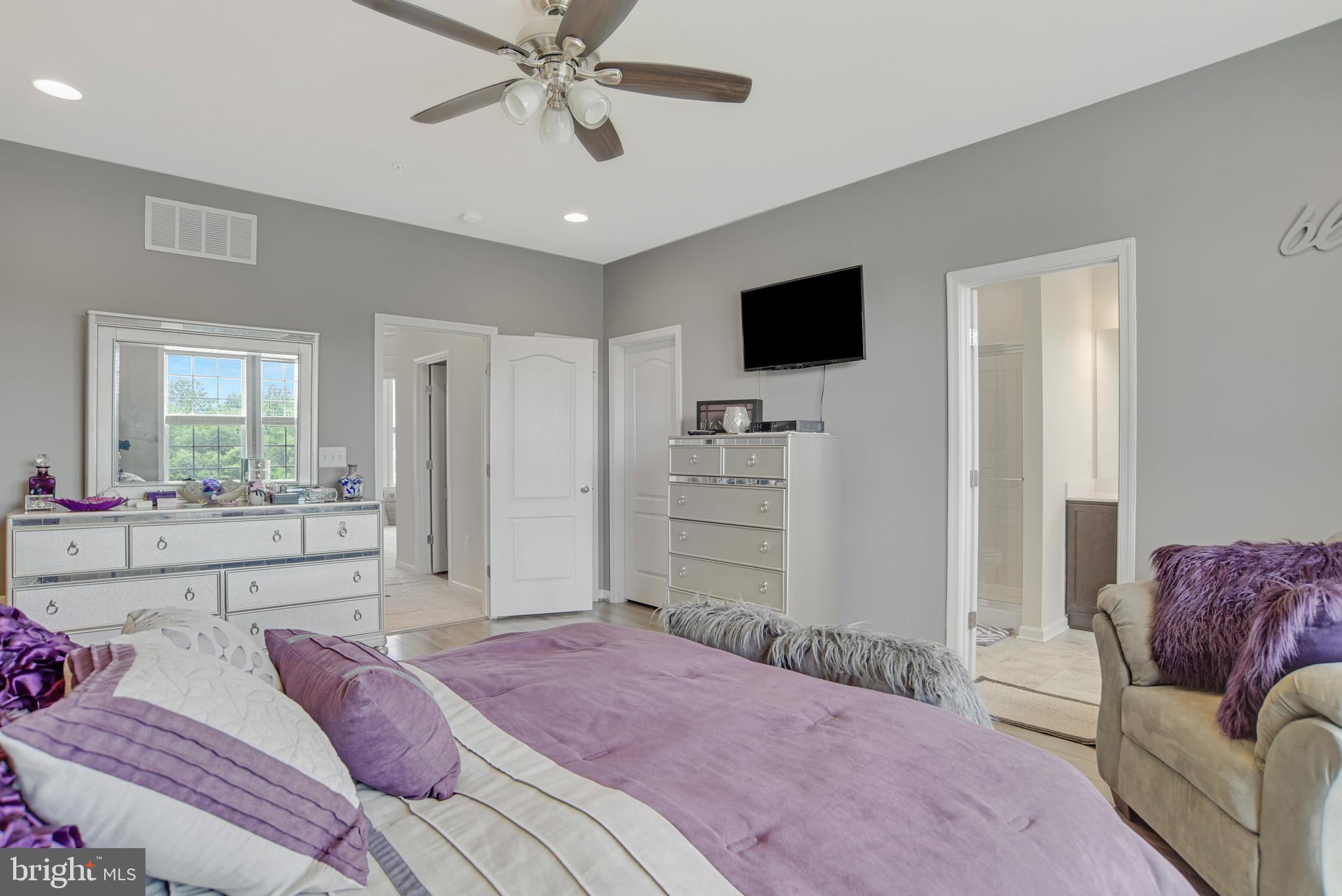 STONEBRIDGE - Residential