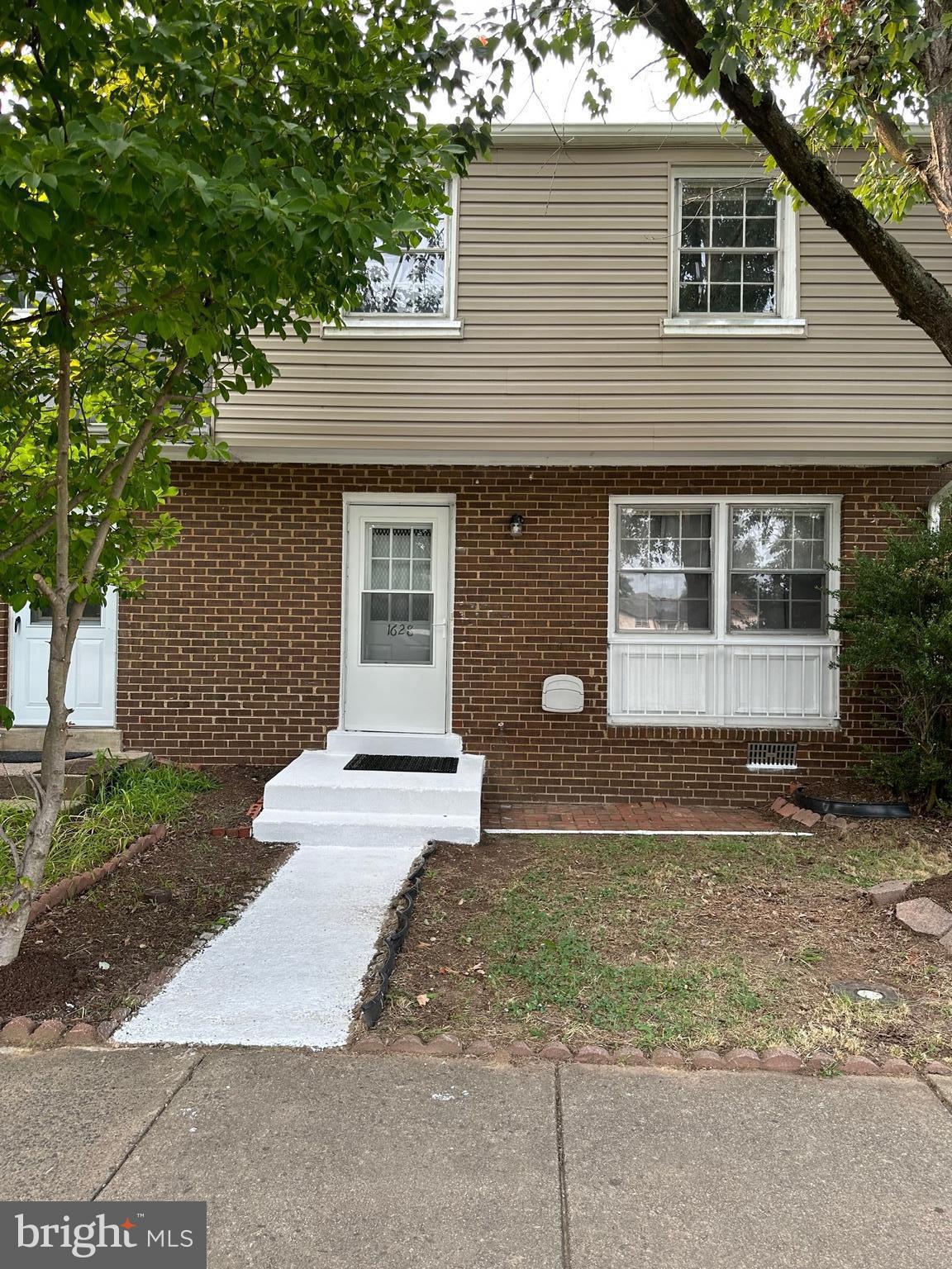 WILLIAMSTOWN - Residential Lease