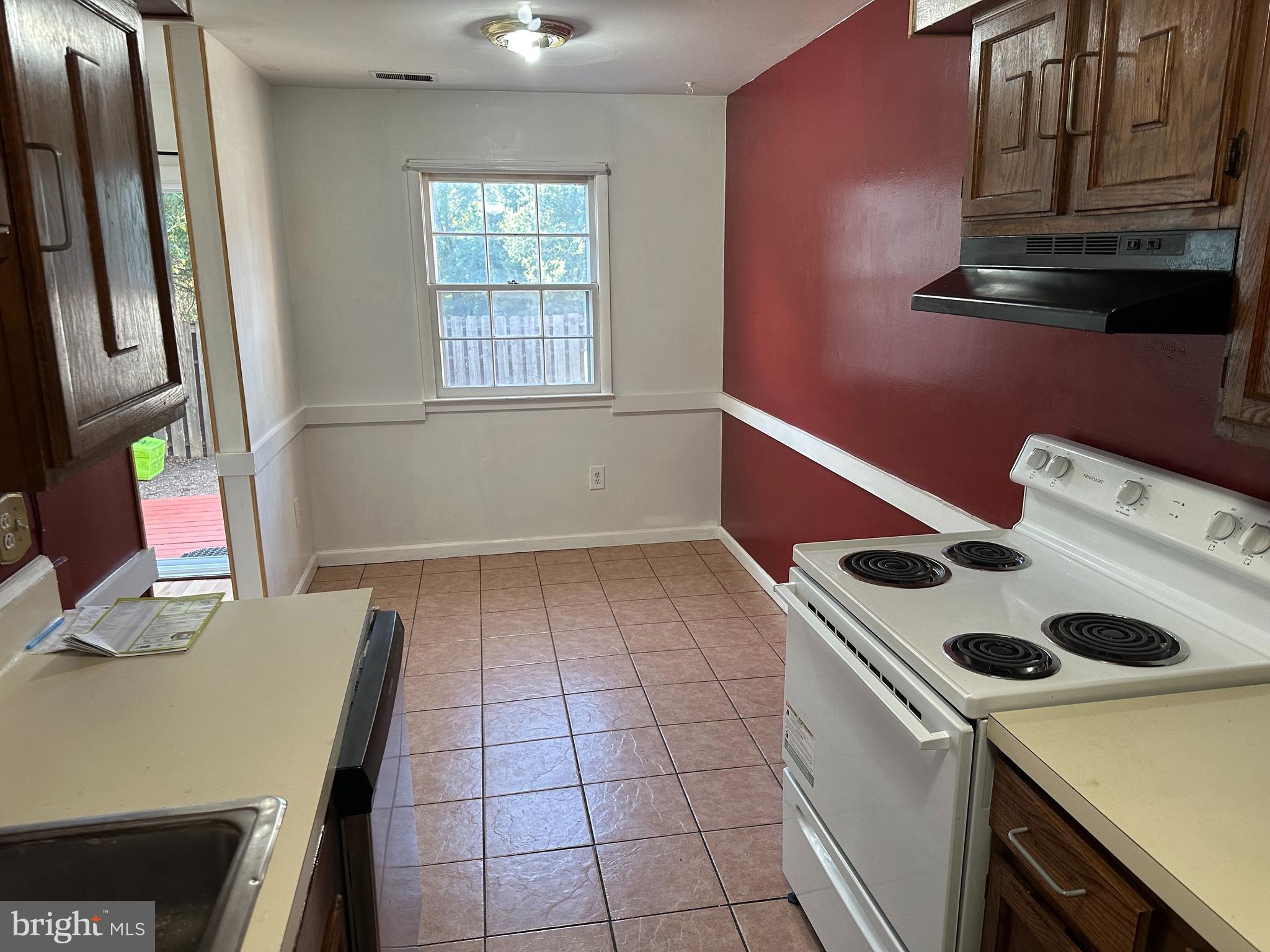 WILLIAMSTOWN - Residential Lease