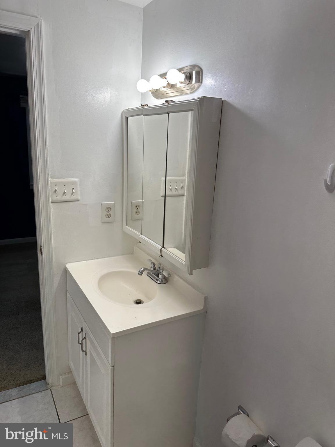 WILLIAMSTOWN - Residential Lease