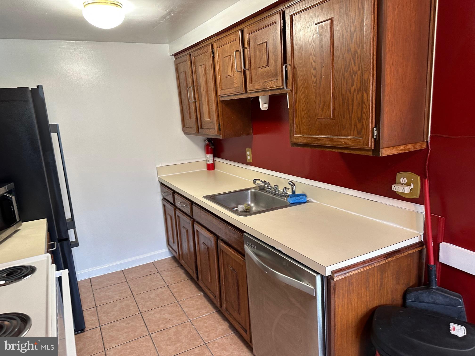 WILLIAMSTOWN - Residential Lease