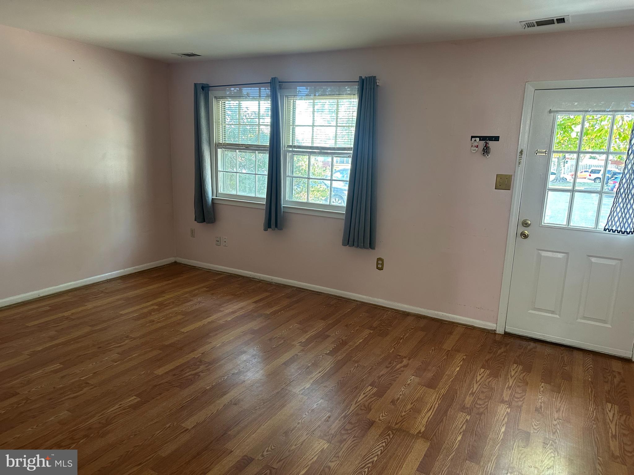 WILLIAMSTOWN - Residential Lease