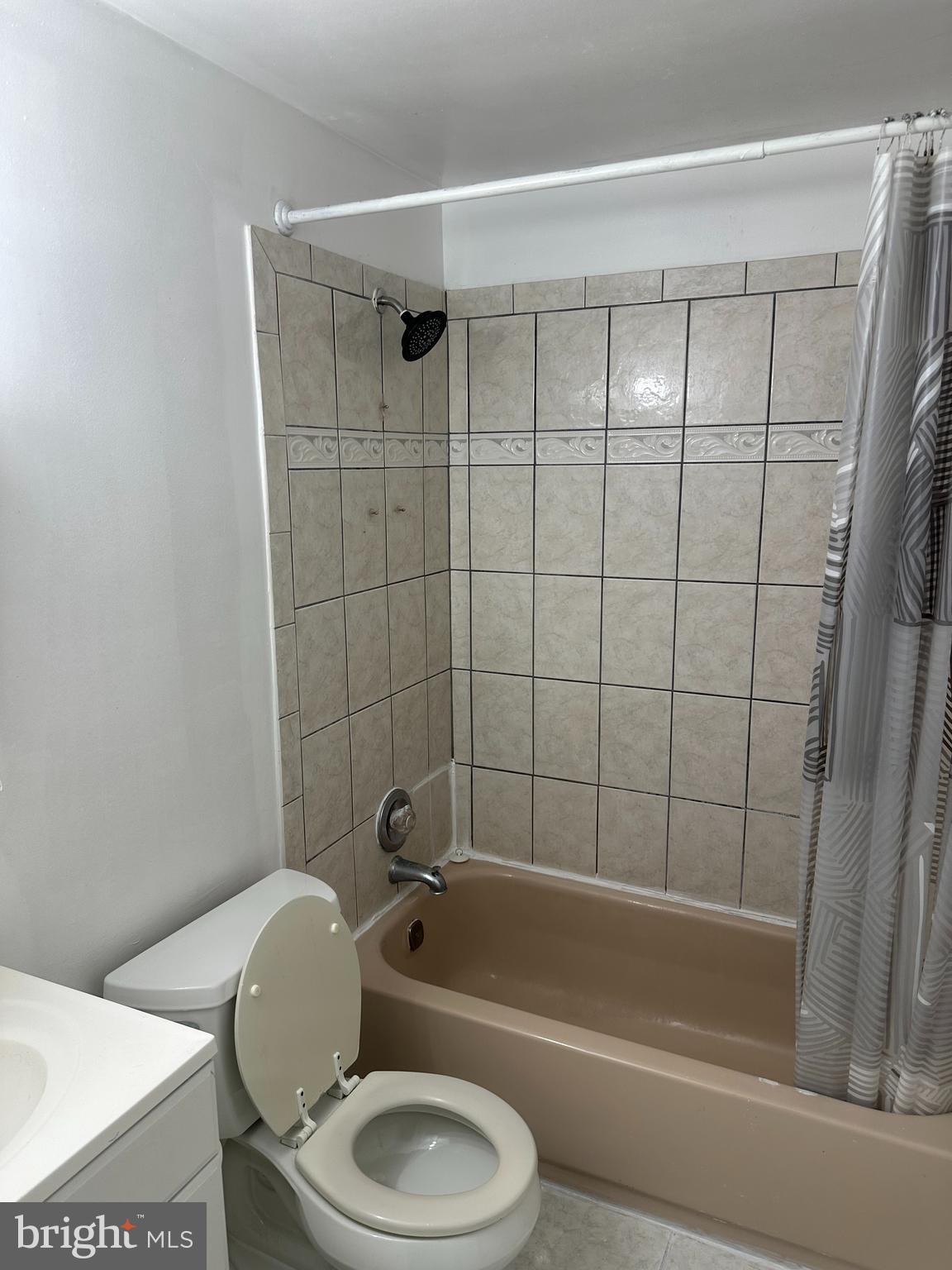 WILLIAMSTOWN - Residential Lease