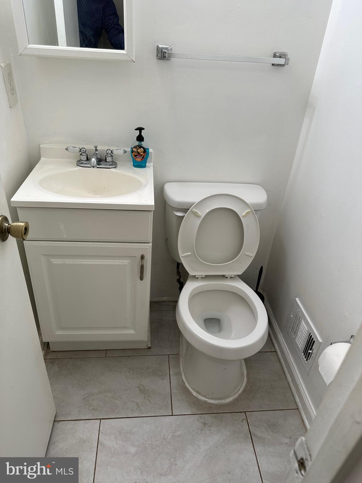 WILLIAMSTOWN - Residential Lease