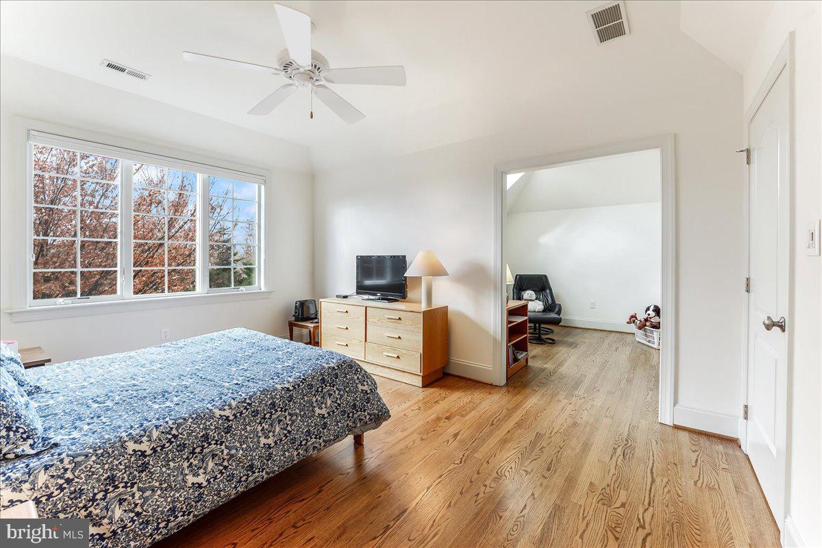 HAVERFORD RESERVE - Residential