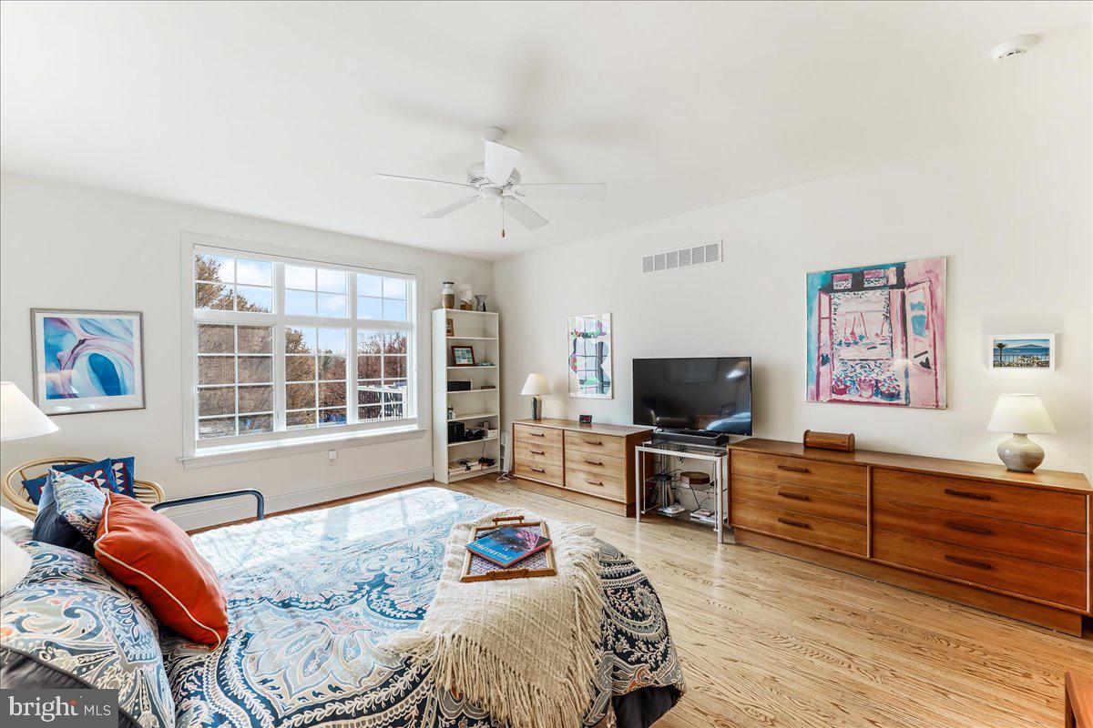 HAVERFORD RESERVE - Residential