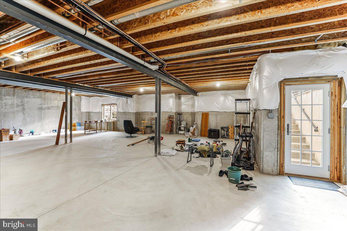 HAVERFORD RESERVE - Residential