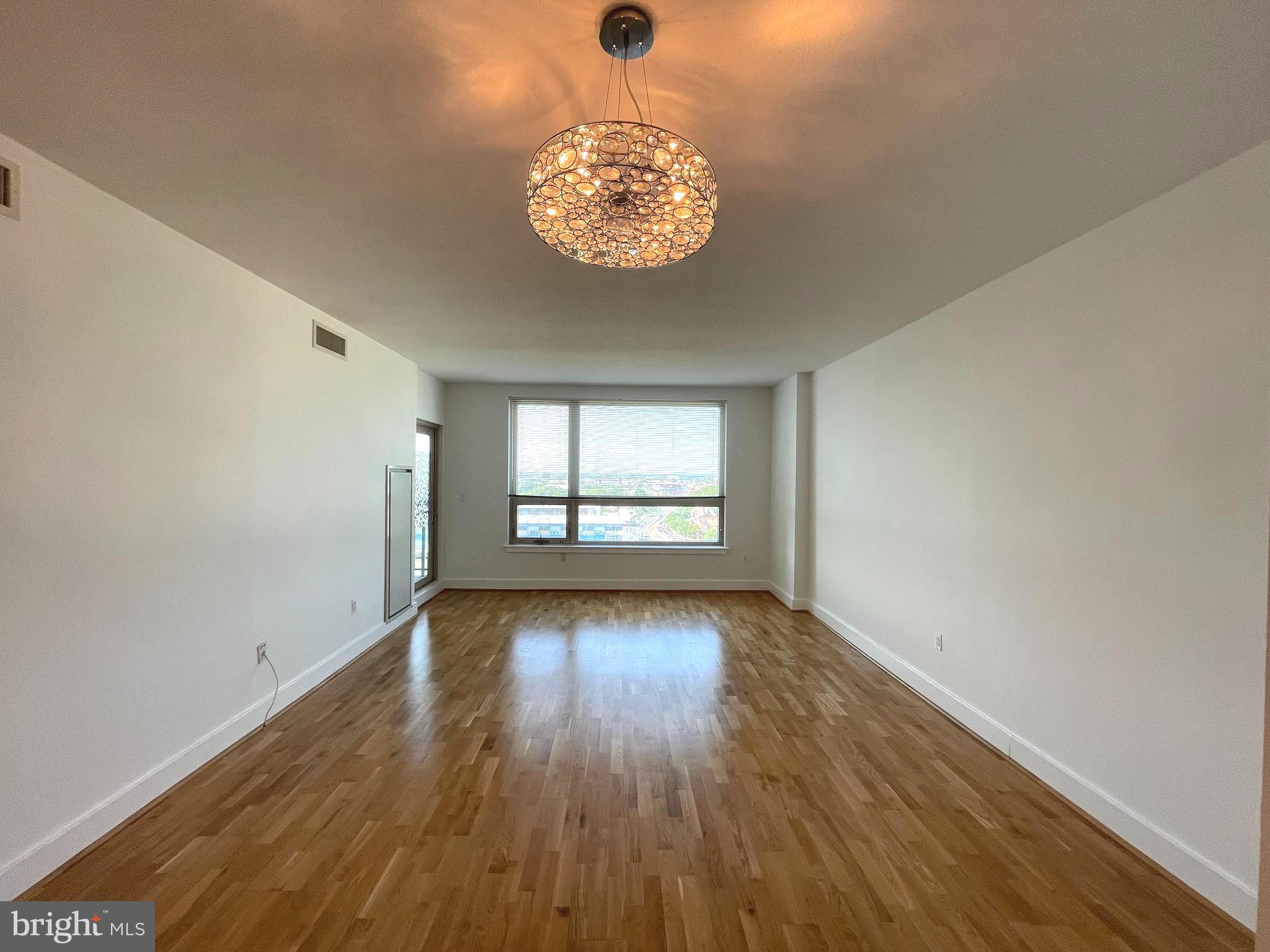 717 S CHRIS COLUMBUS BOULEVARD 1404