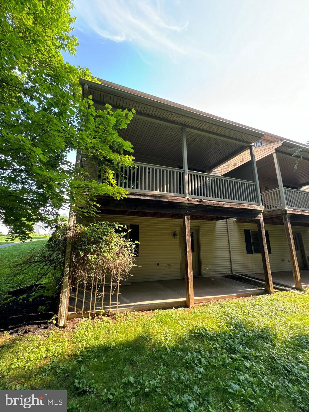 Photo of 142 Scully Place, LEWISBERRY, PA 17339 (MLS # PAYK2089310)