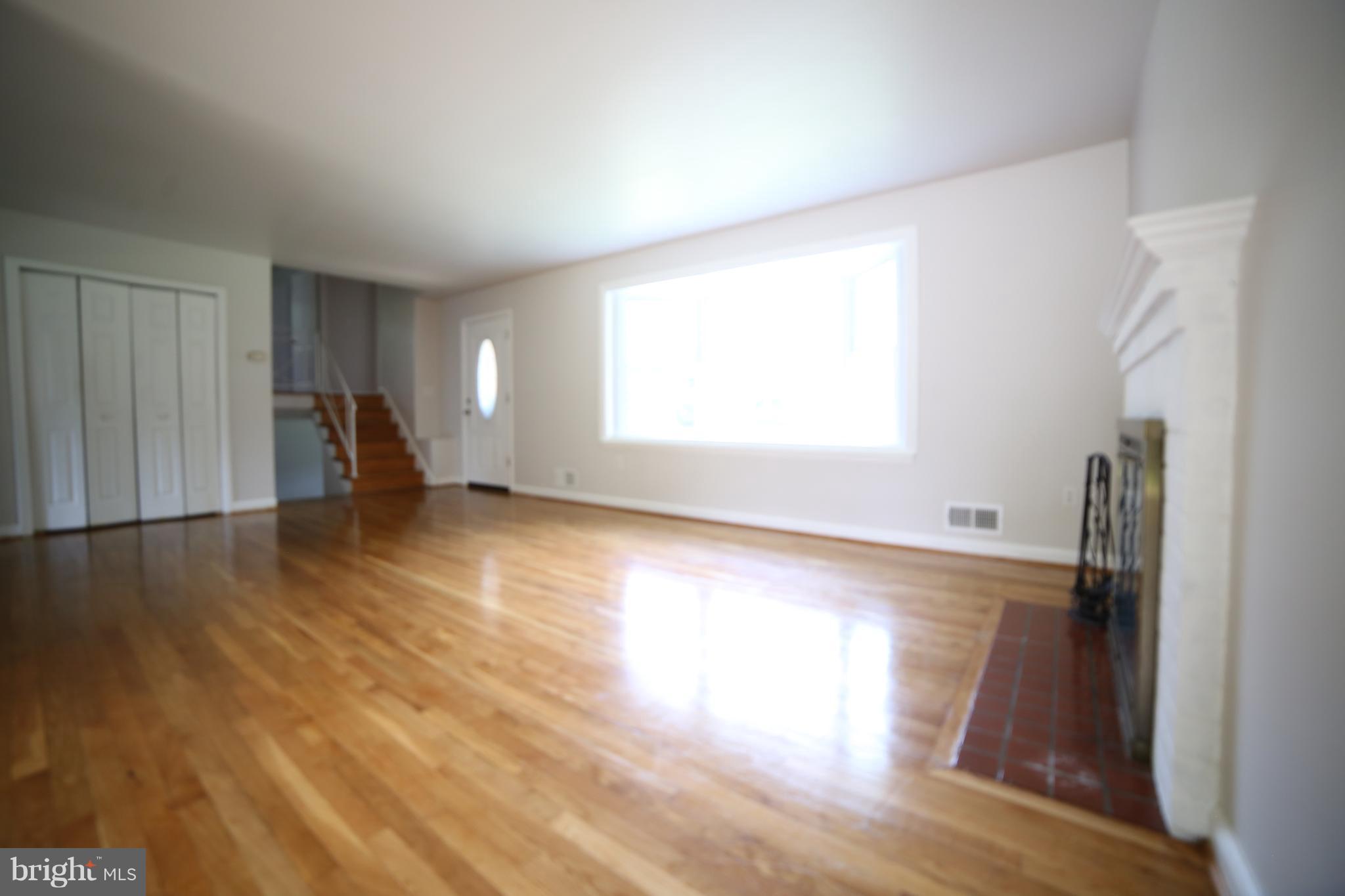 SLEEPY HOLLOW WOODS - Residential