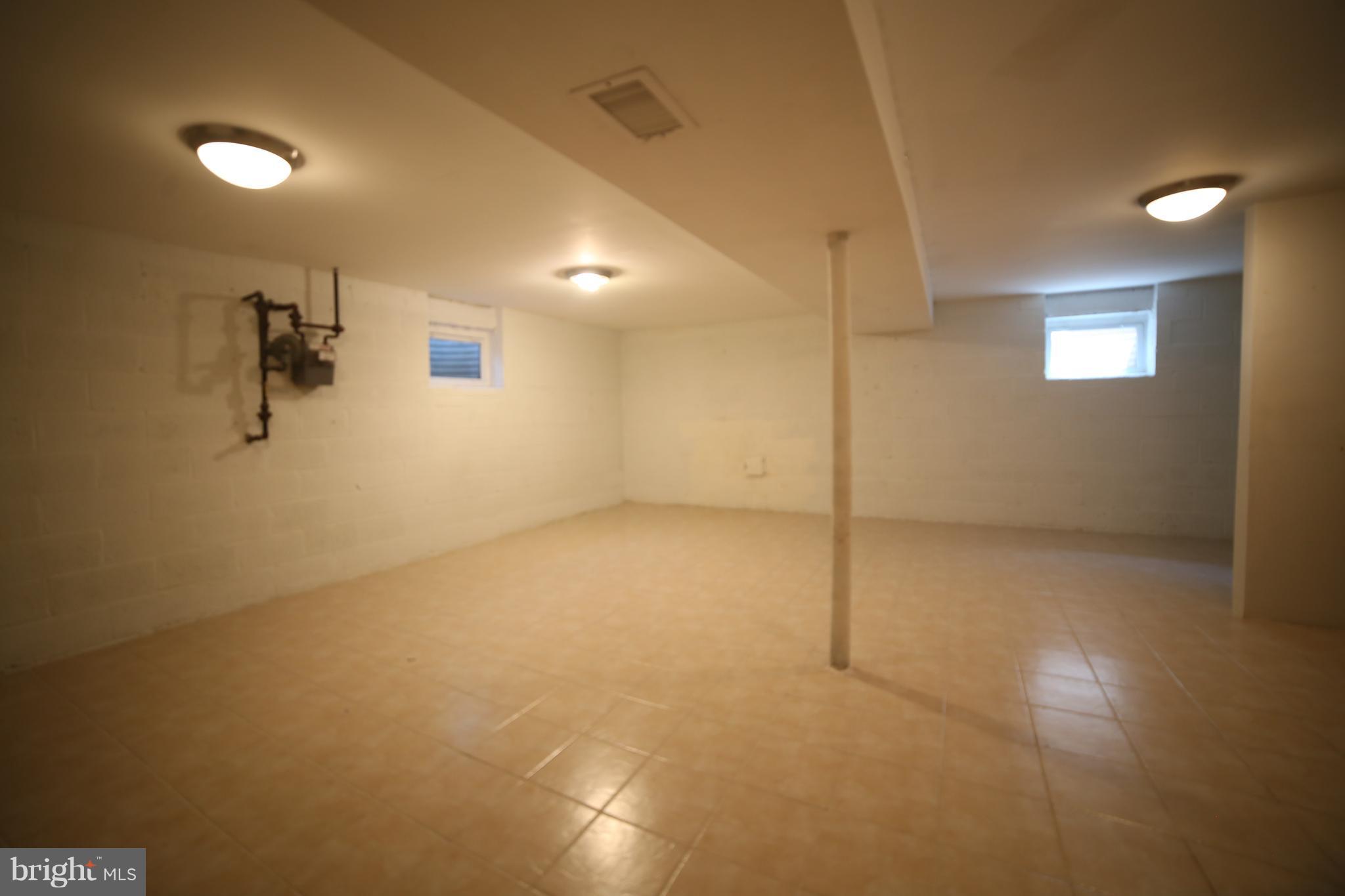 SLEEPY HOLLOW WOODS - Residential