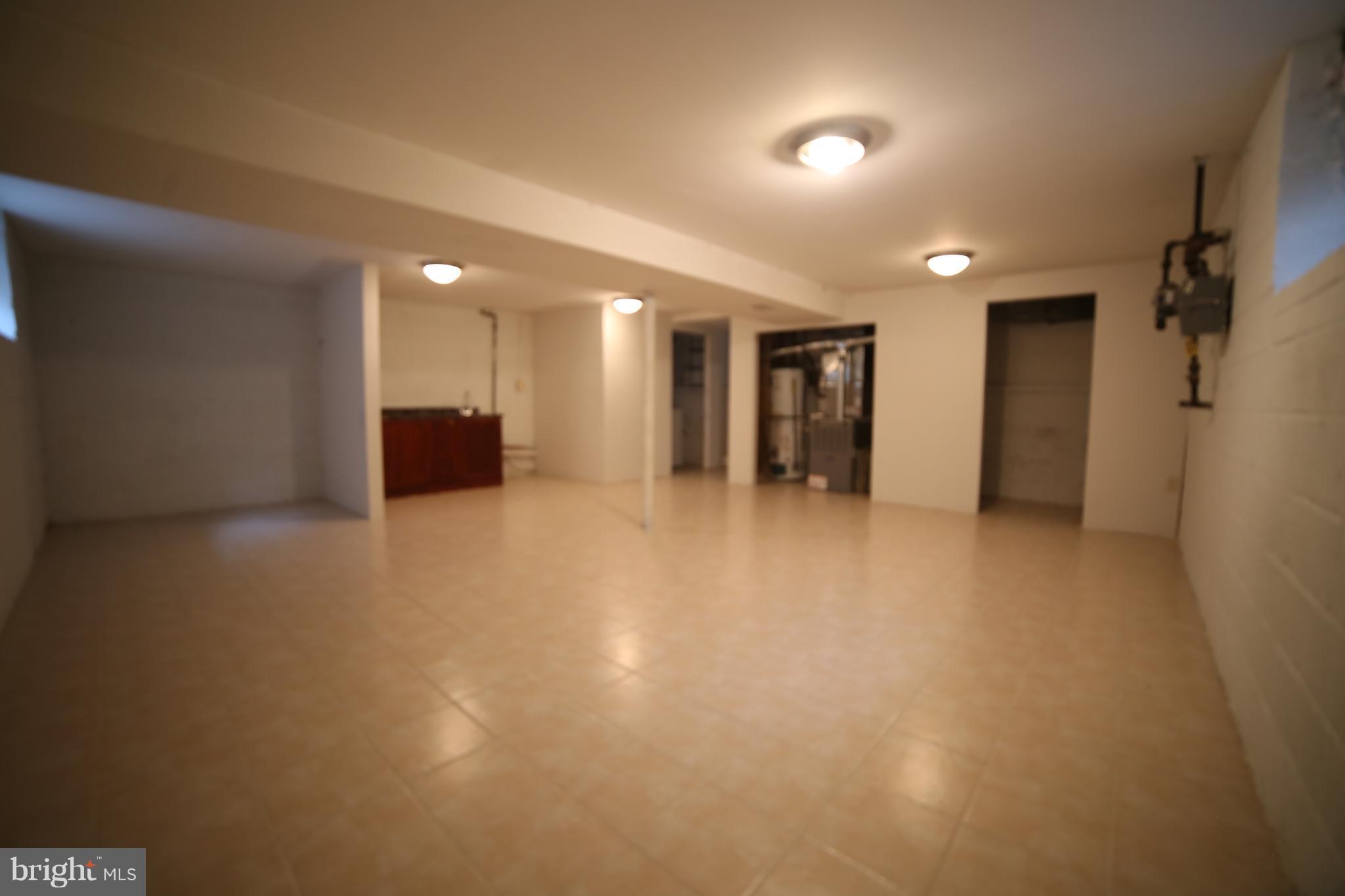 SLEEPY HOLLOW WOODS - Residential