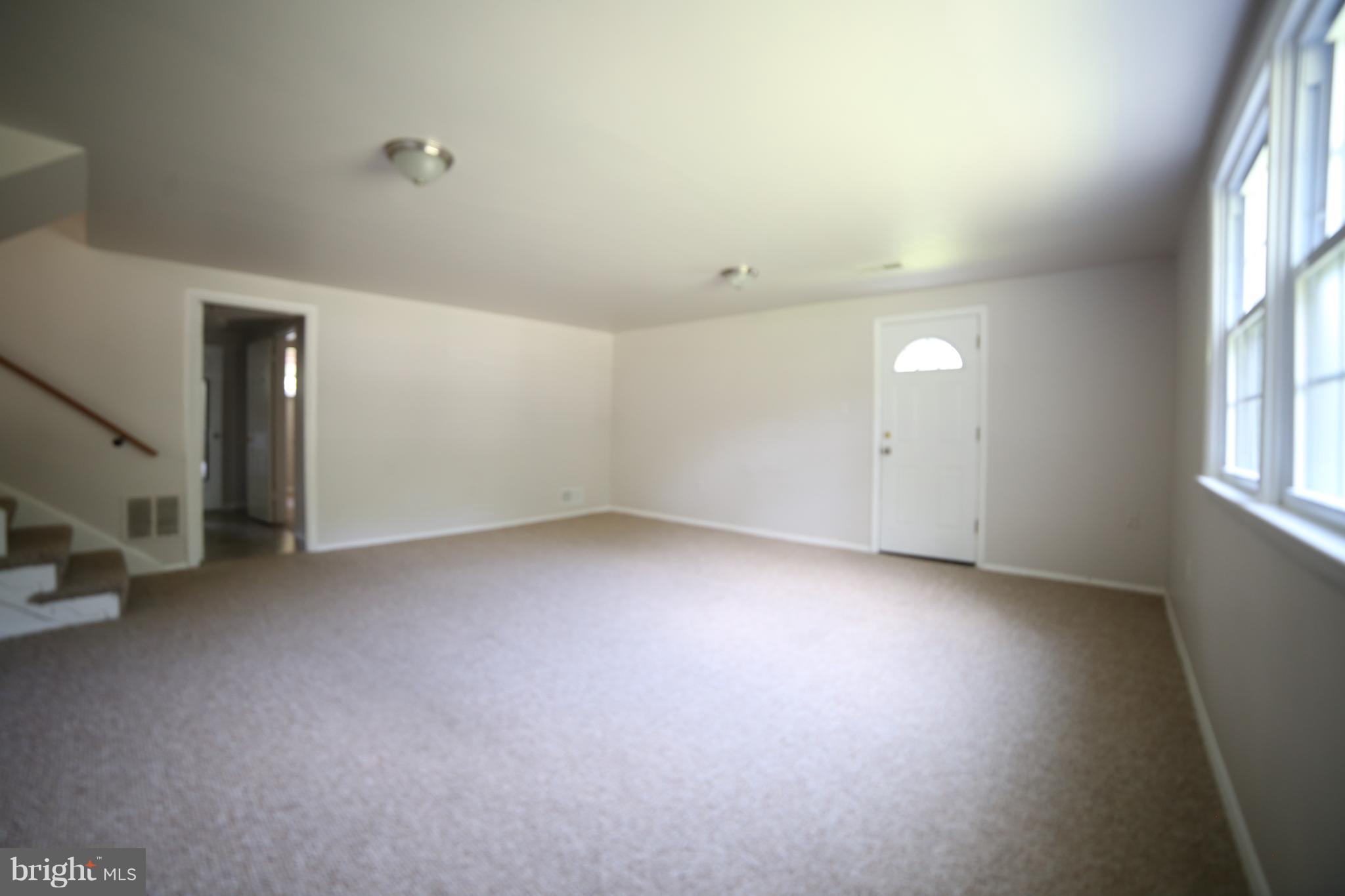 SLEEPY HOLLOW WOODS - Residential