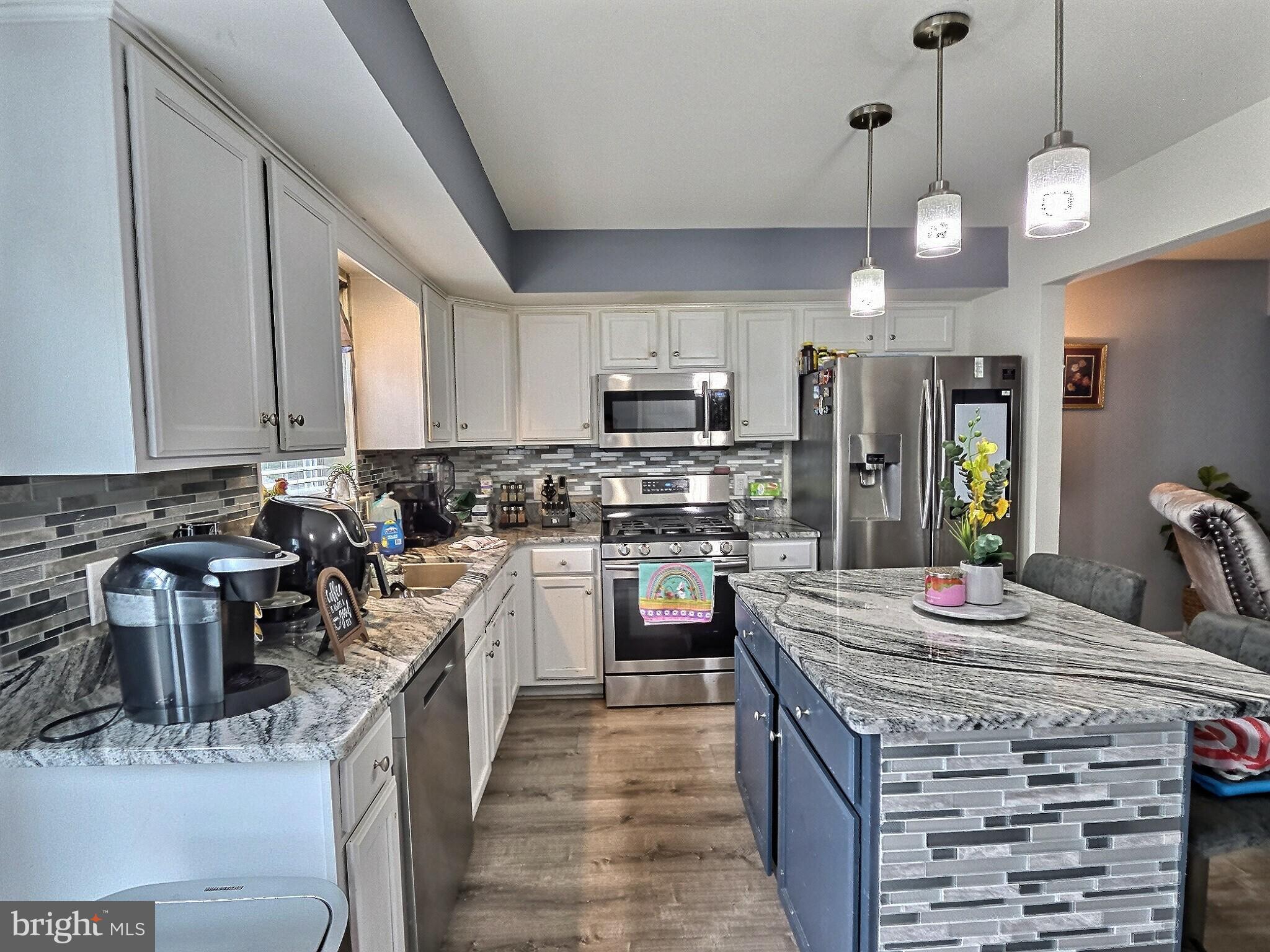 SAYLOR FARM - Residential