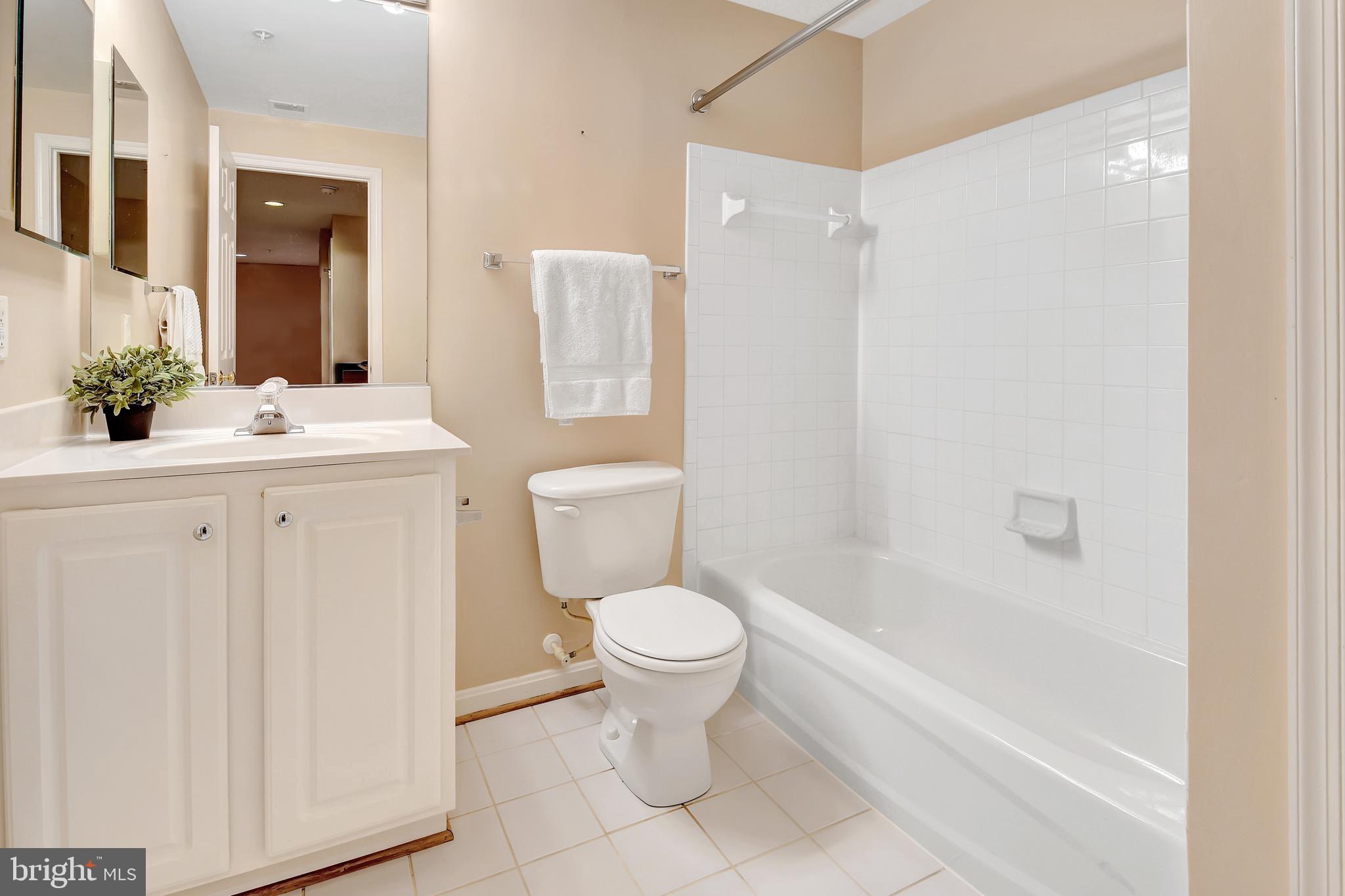 VILLAGES OF URBANA - Residential