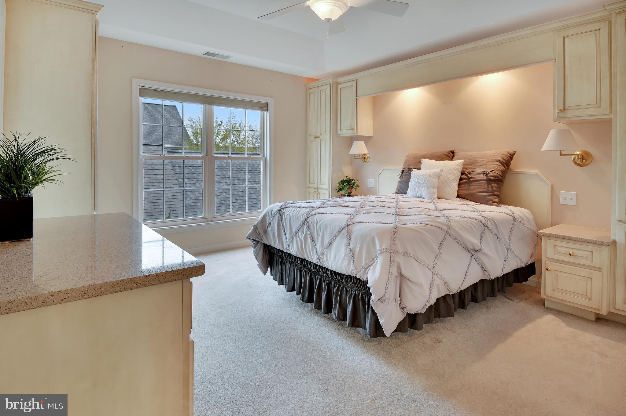 VILLAGES OF URBANA - Residential