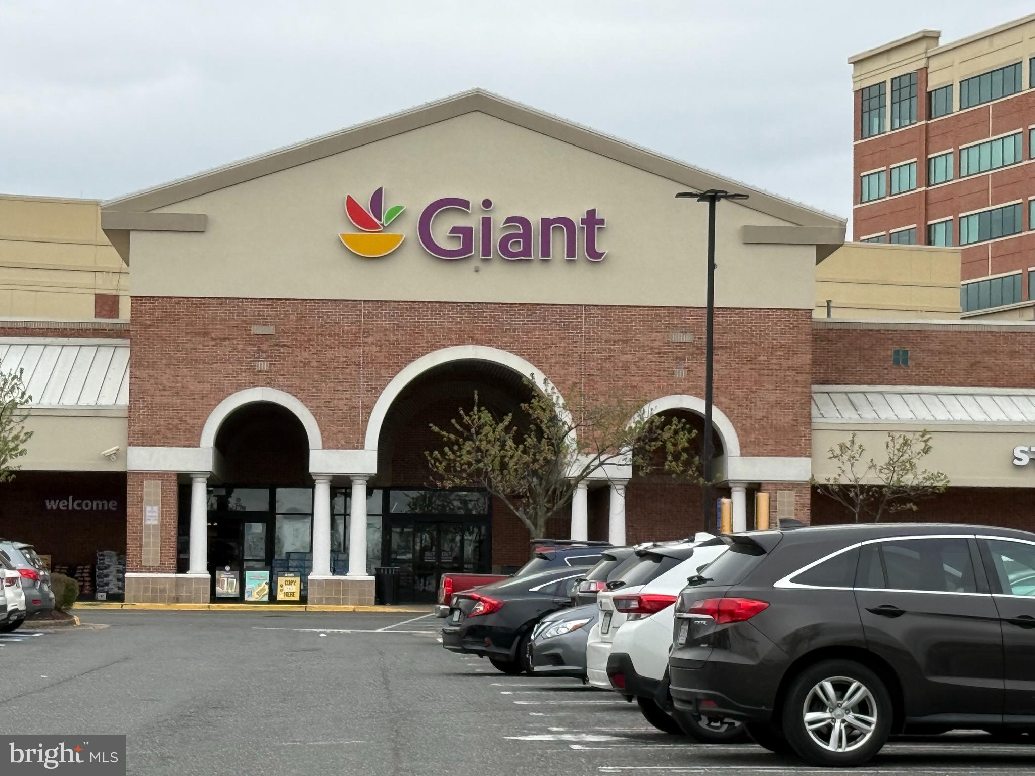 TOWNES AT MANCHESTER PARK - Residential