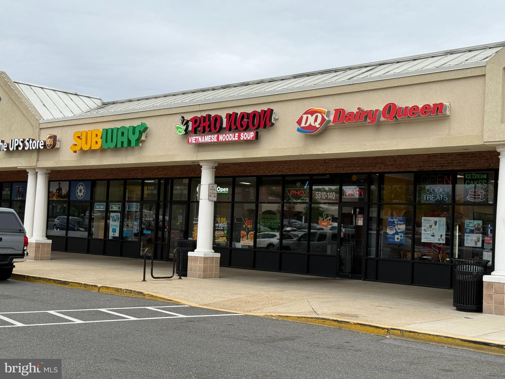 TOWNES AT MANCHESTER PARK - Residential