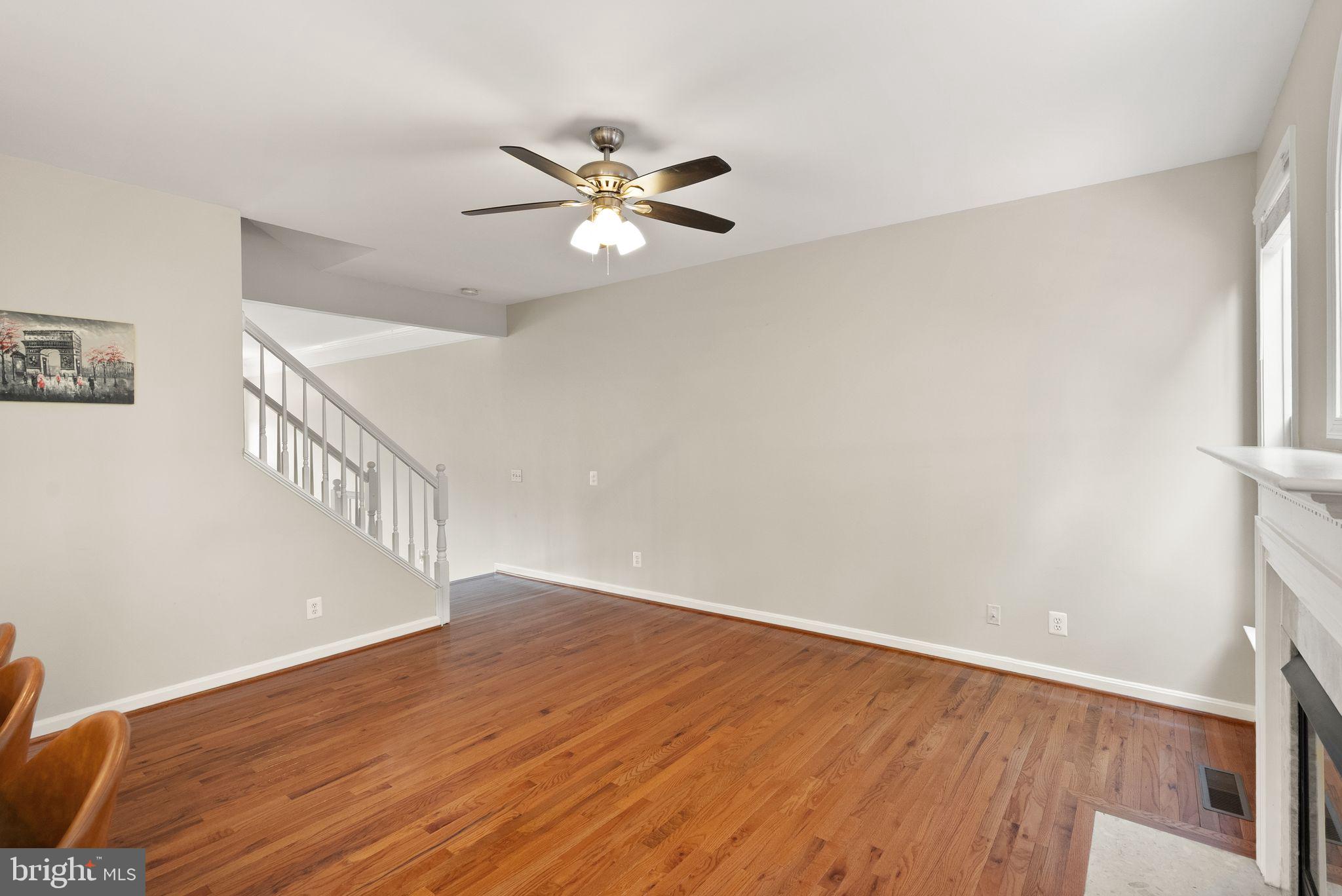 TOWNES AT MANCHESTER PARK - Residential