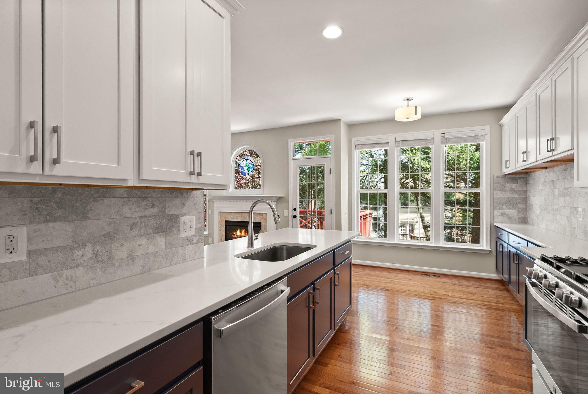 TOWNES AT MANCHESTER PARK - Residential