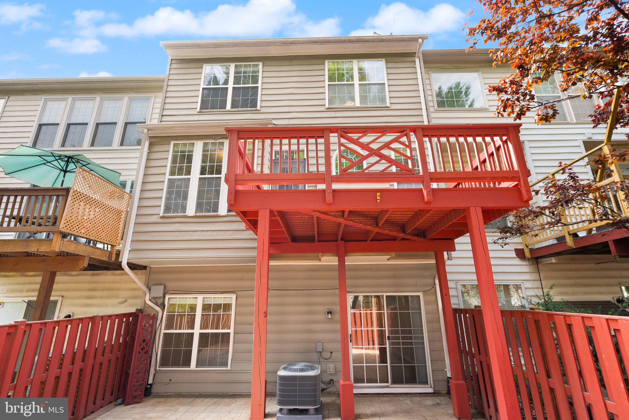 TOWNES AT MANCHESTER PARK - Residential