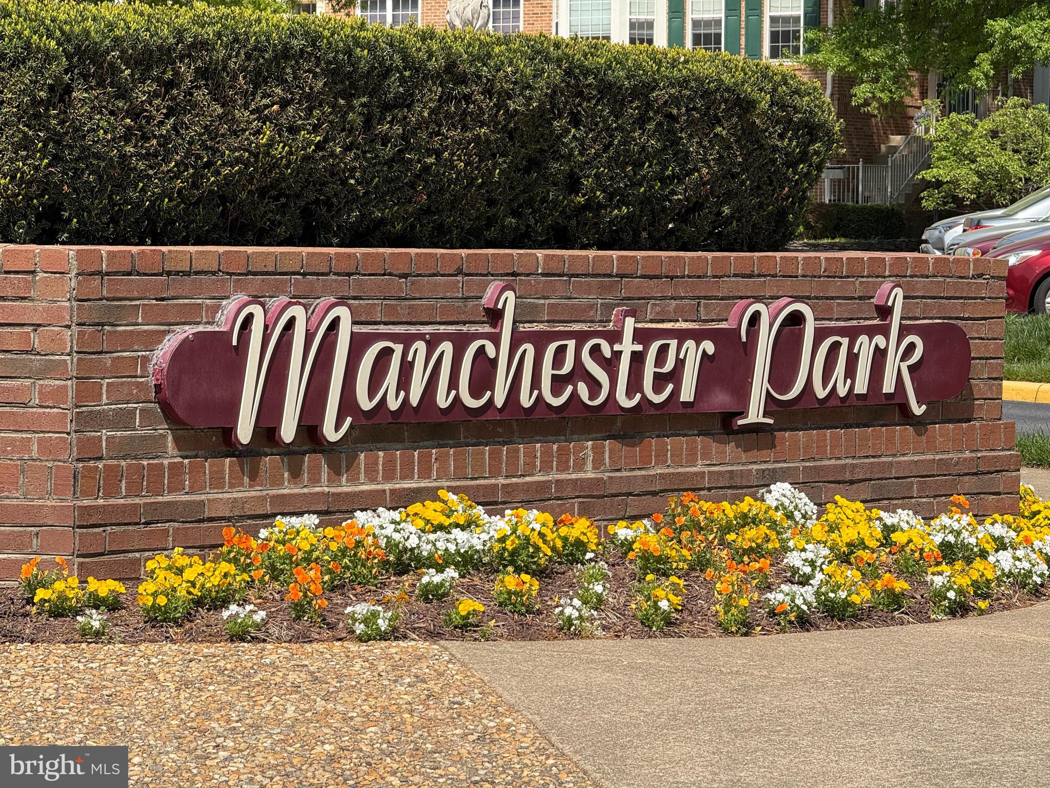 TOWNES AT MANCHESTER PARK - Residential