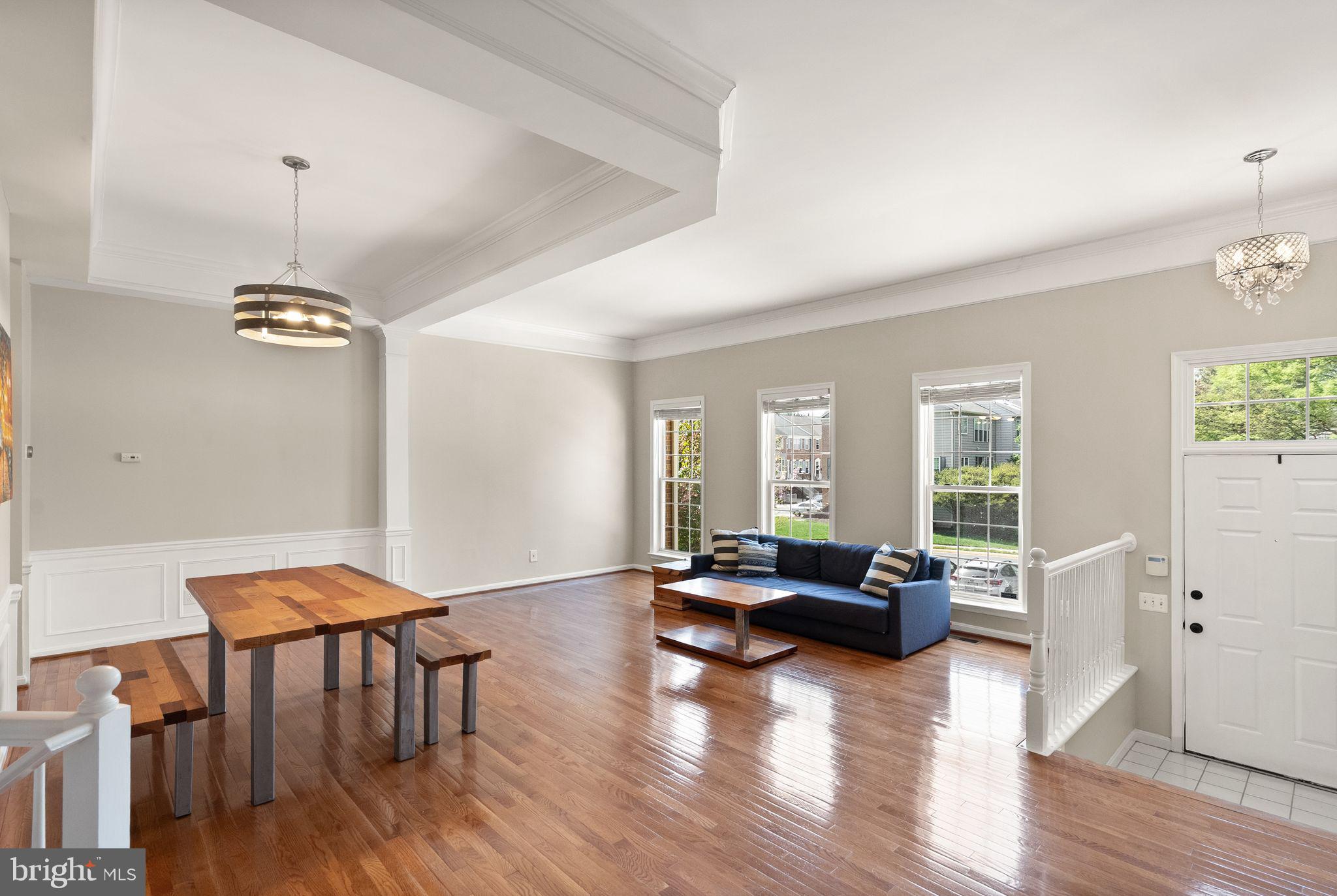 TOWNES AT MANCHESTER PARK - Residential