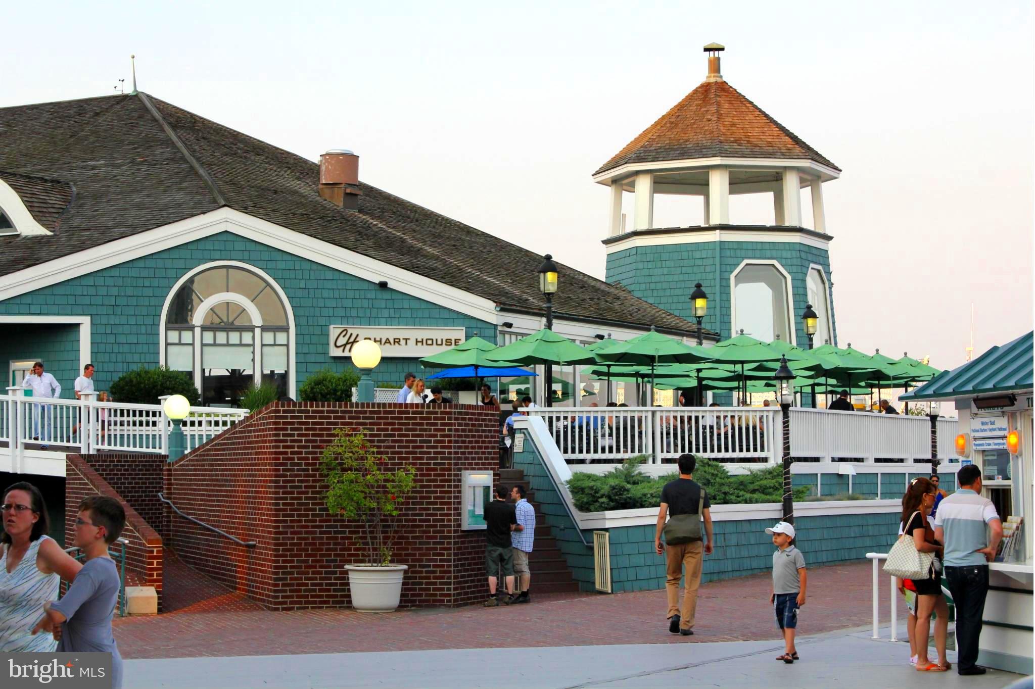 TORPEDO FACTORY - Residential Lease