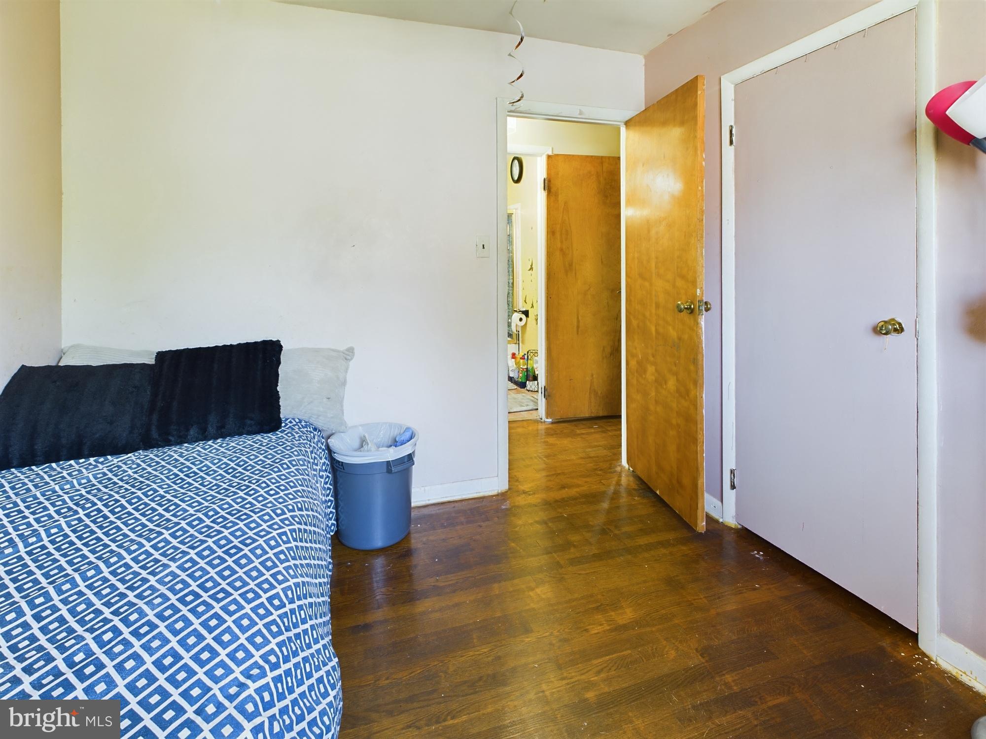 MITCHELLS - Residential