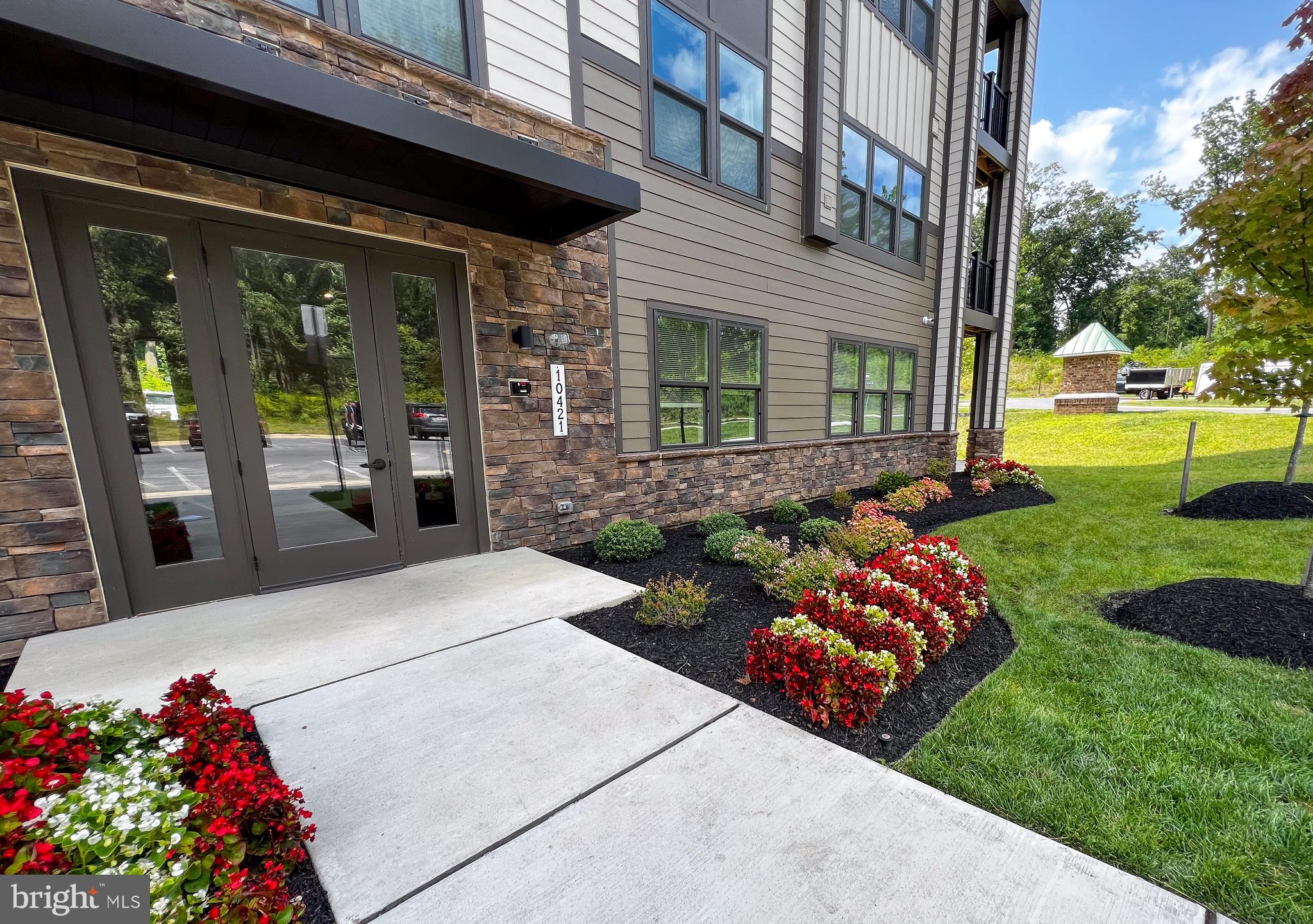 TURF VALLEY - Residential Lease