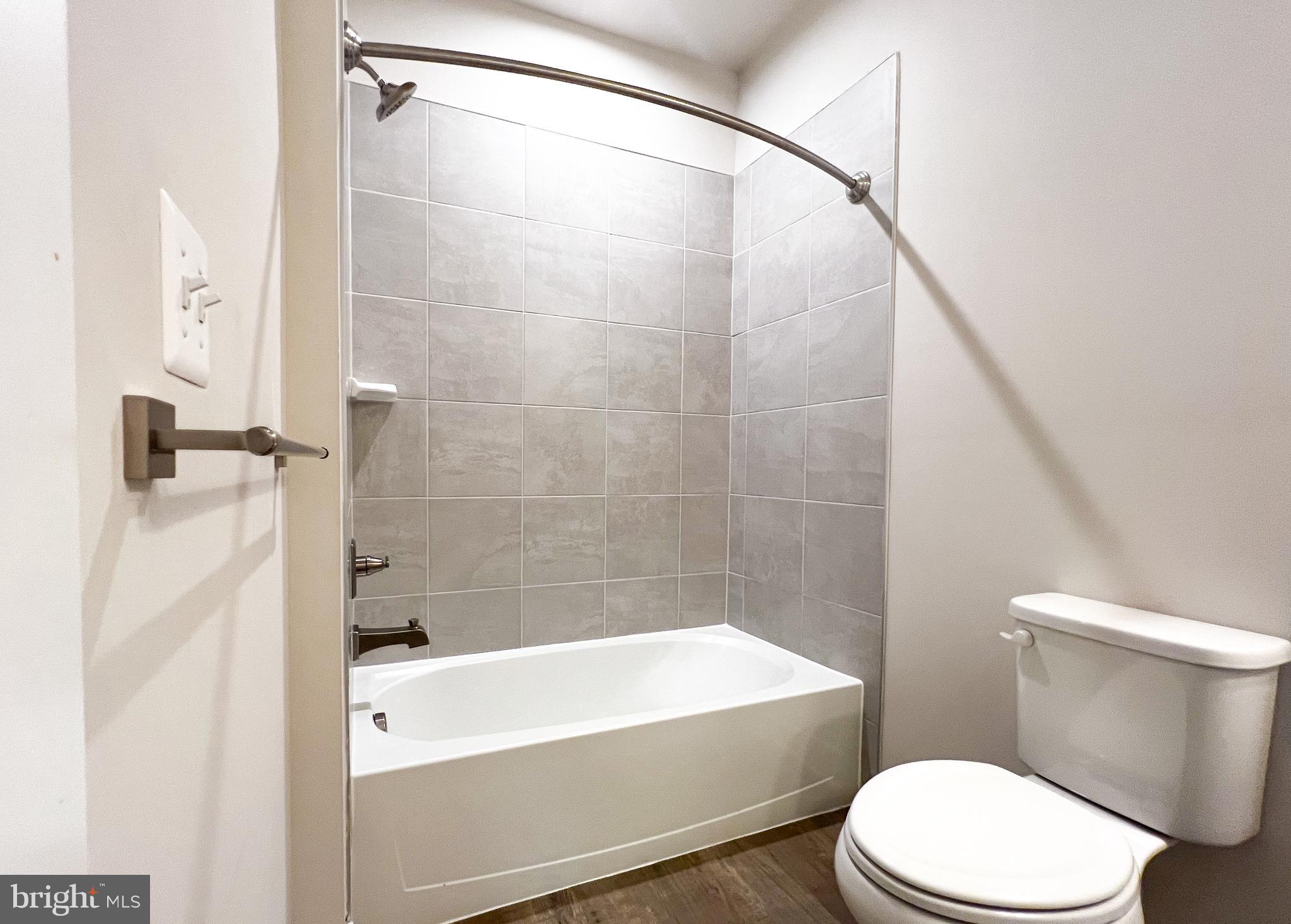 TURF VALLEY - Residential Lease