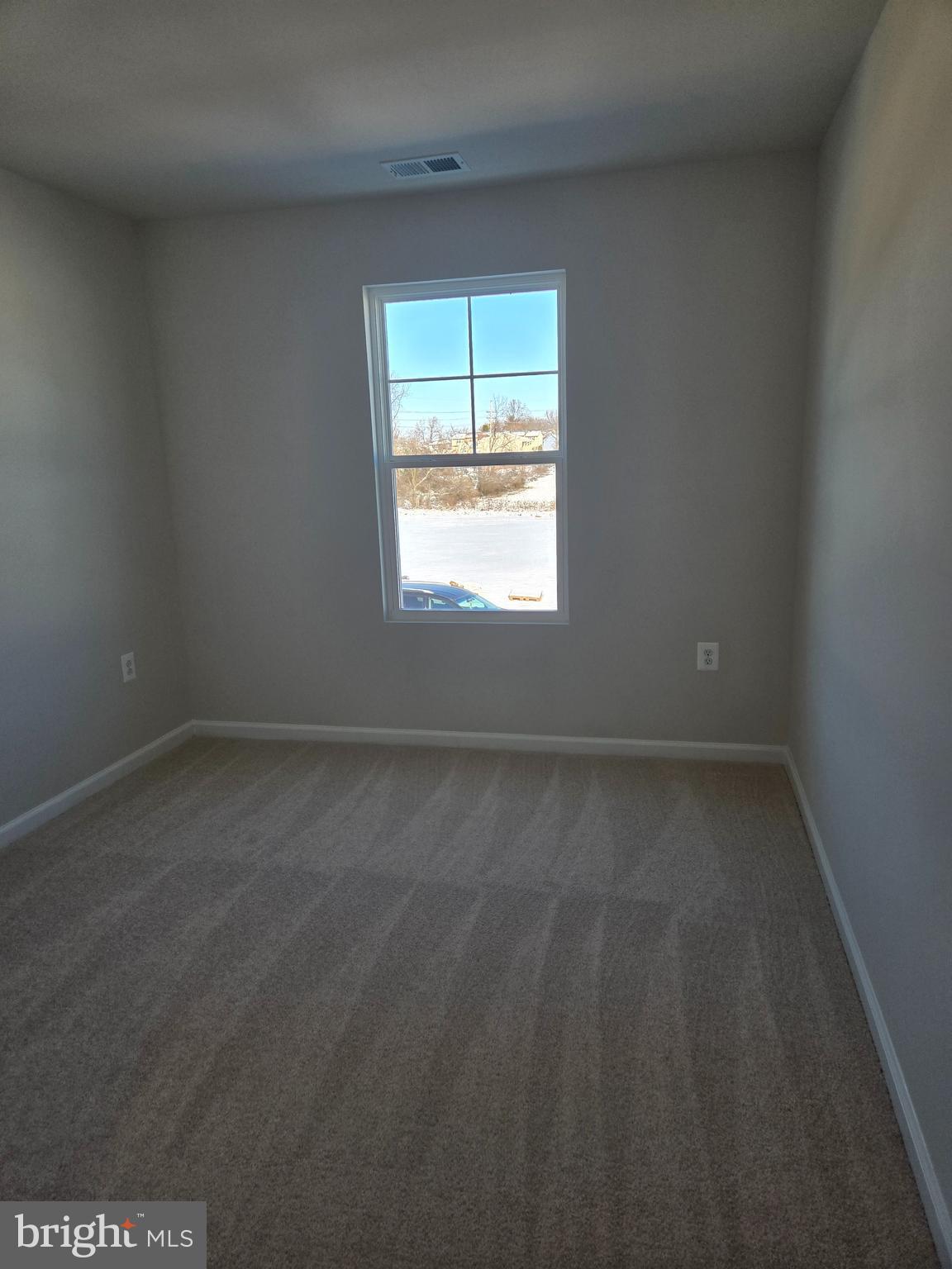 STONE SPRING - Residential Lease