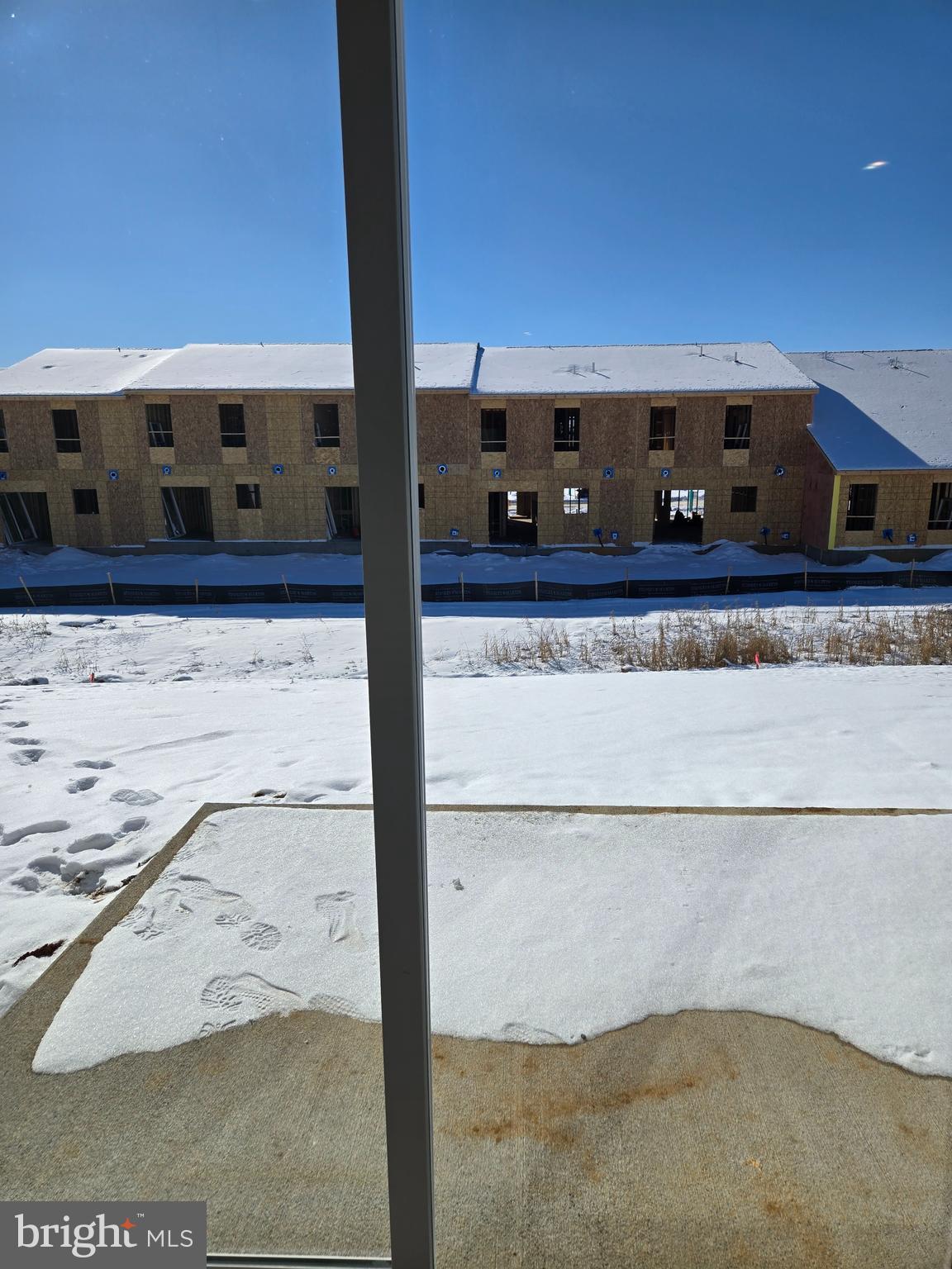 STONE SPRING - Residential Lease