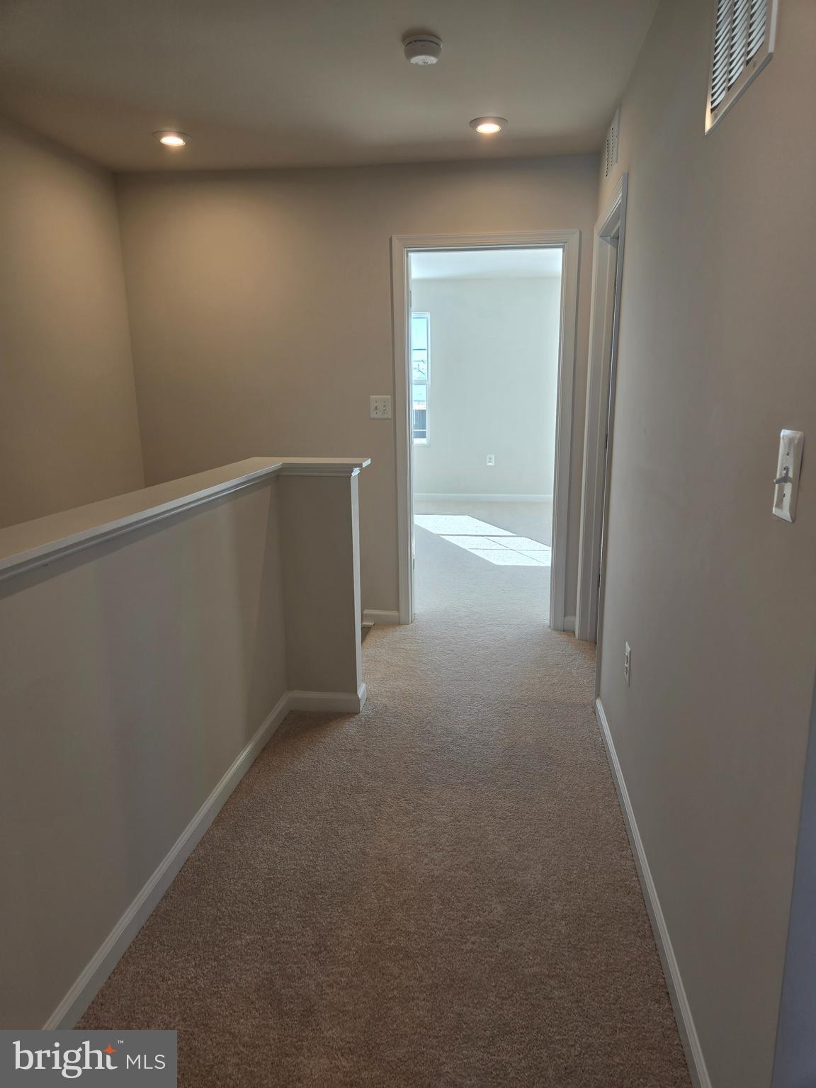 STONE SPRING - Residential Lease