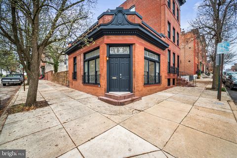 Townhouse For Rent - 1200 Bolton Street<br/> BALTIMORE, MD 21217