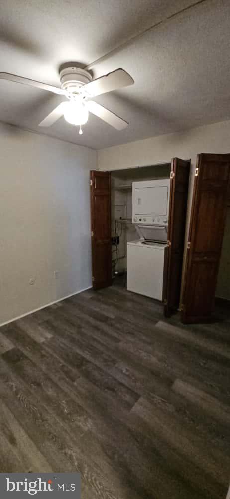 SPRING MOUNT SUMMI - Residential Lease