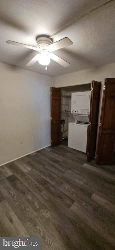 SPRING MOUNT SUMMI - Residential Lease