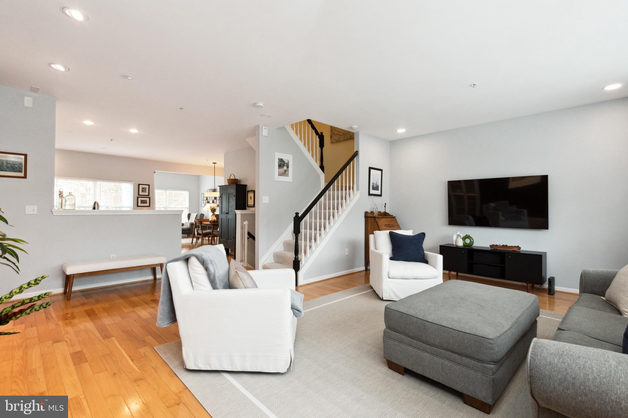 BAYVIEW HILLS - Residential