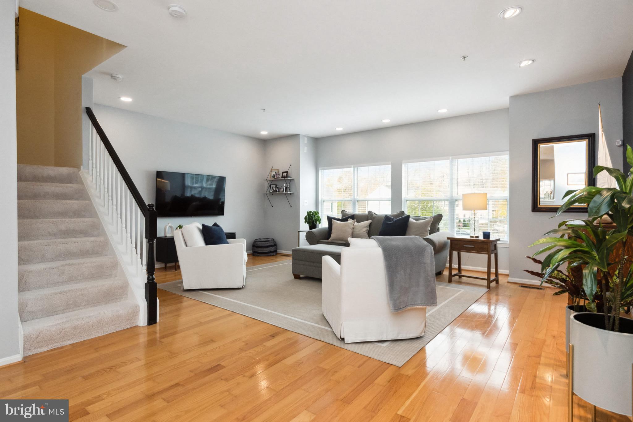 BAYVIEW HILLS - Residential