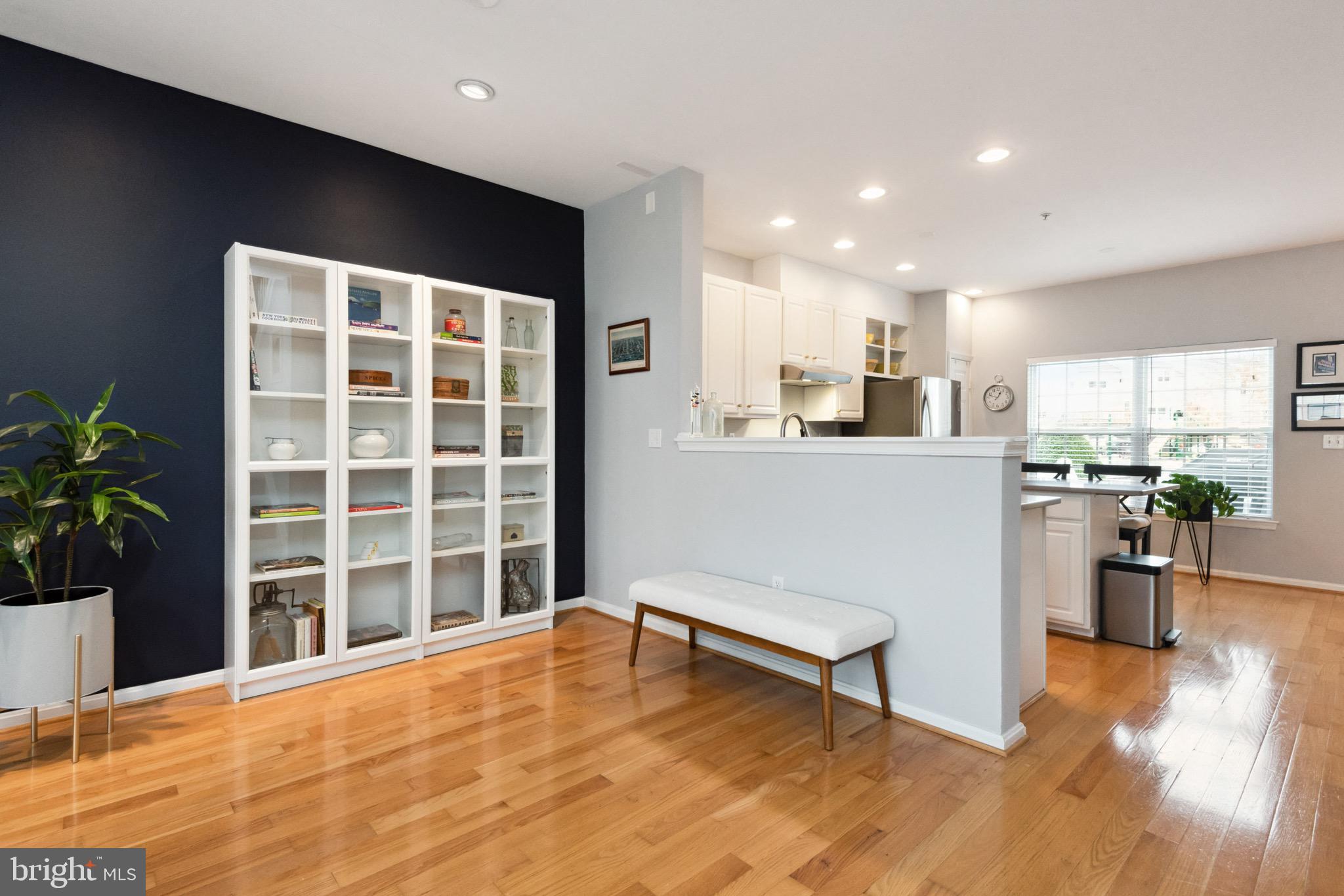 BAYVIEW HILLS - Residential