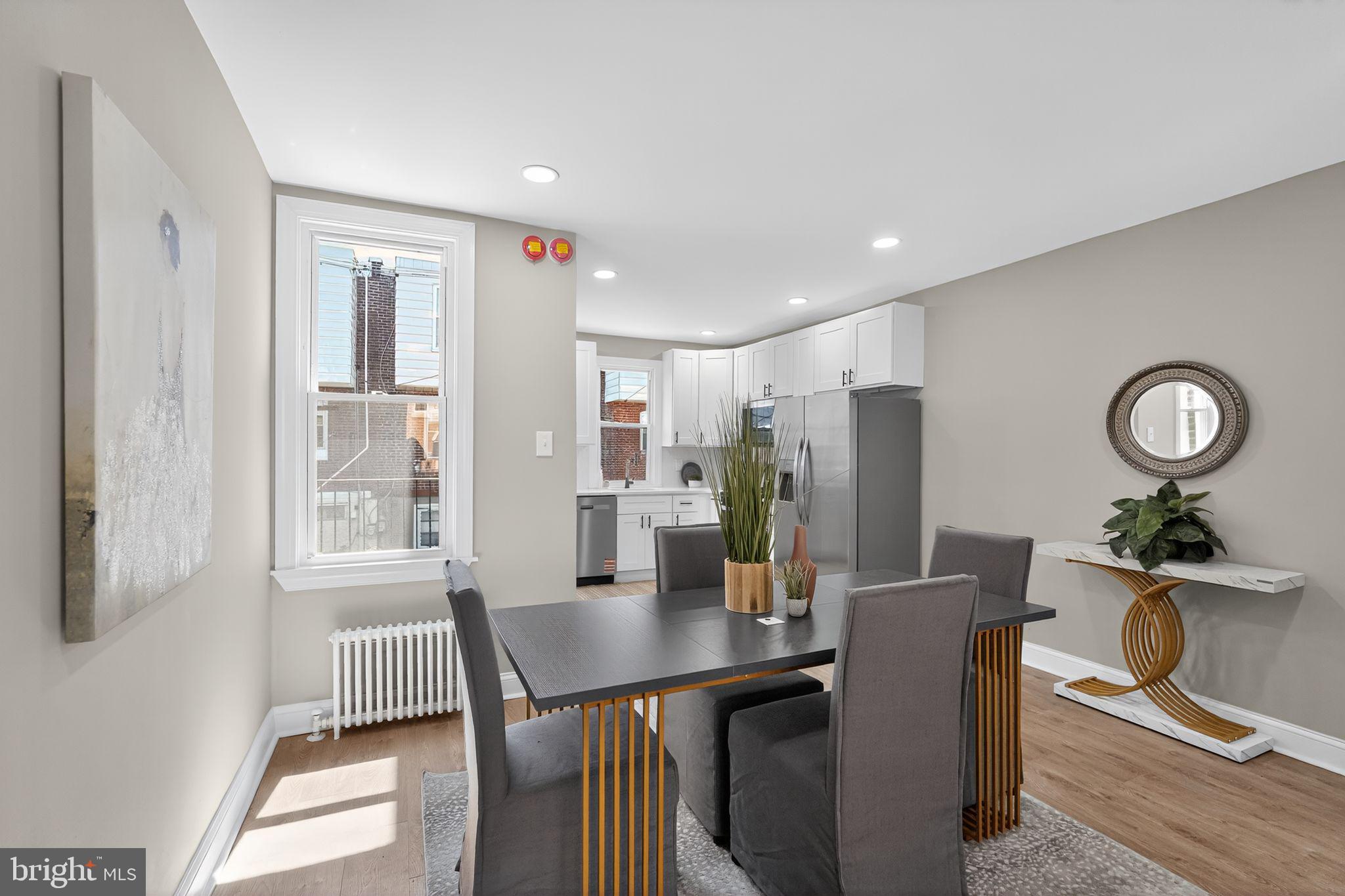 PORT RICHMOND - Residential