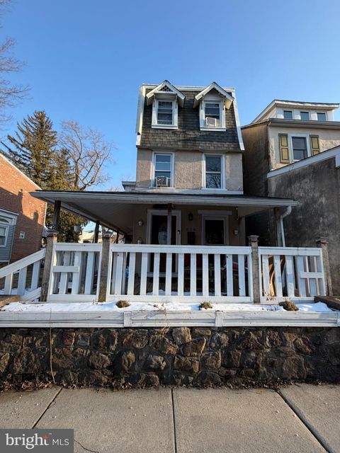 526 E MINER STREET WEST CHESTER PA 19382