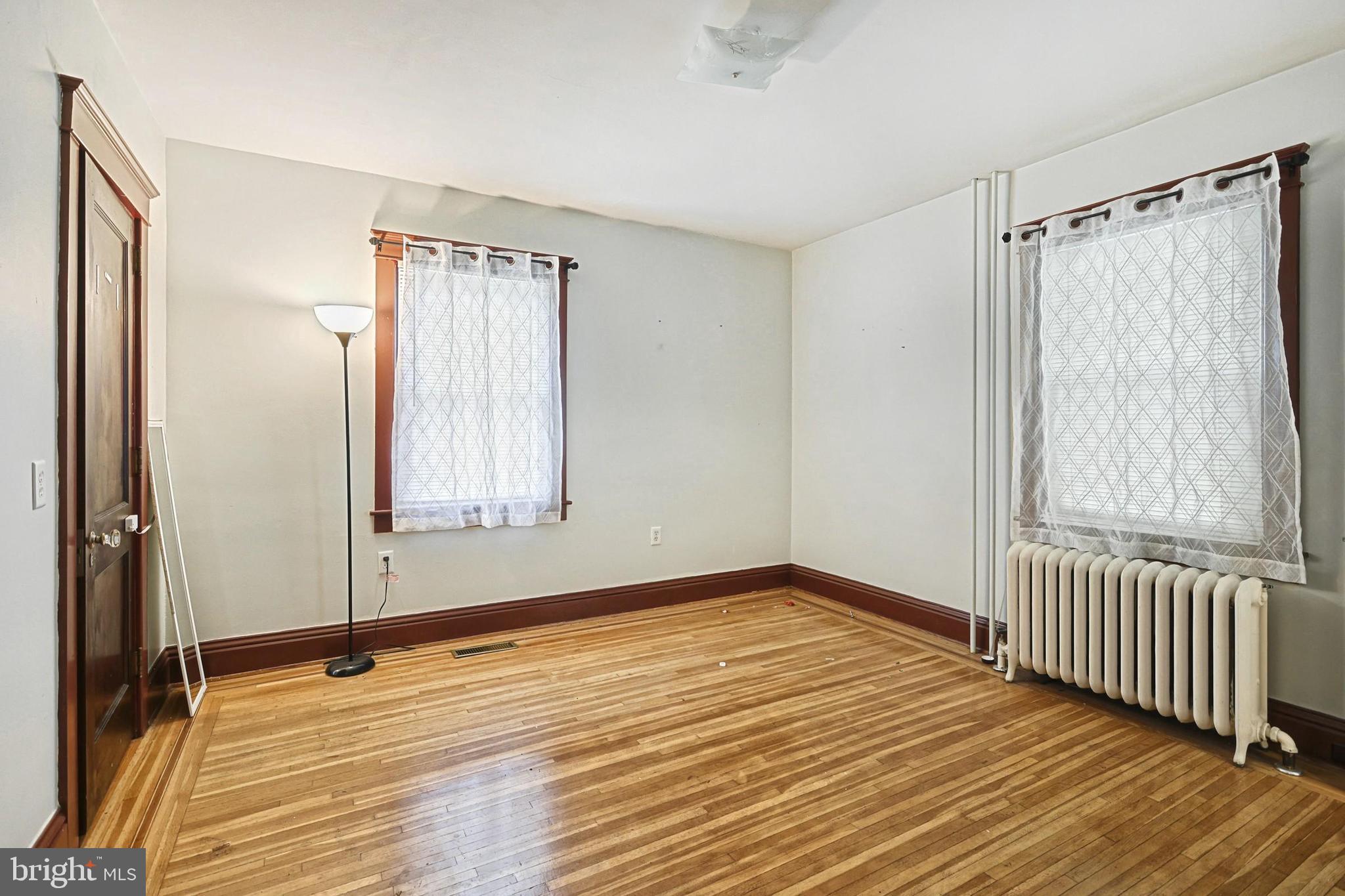 THE AVENUES - Residential Income