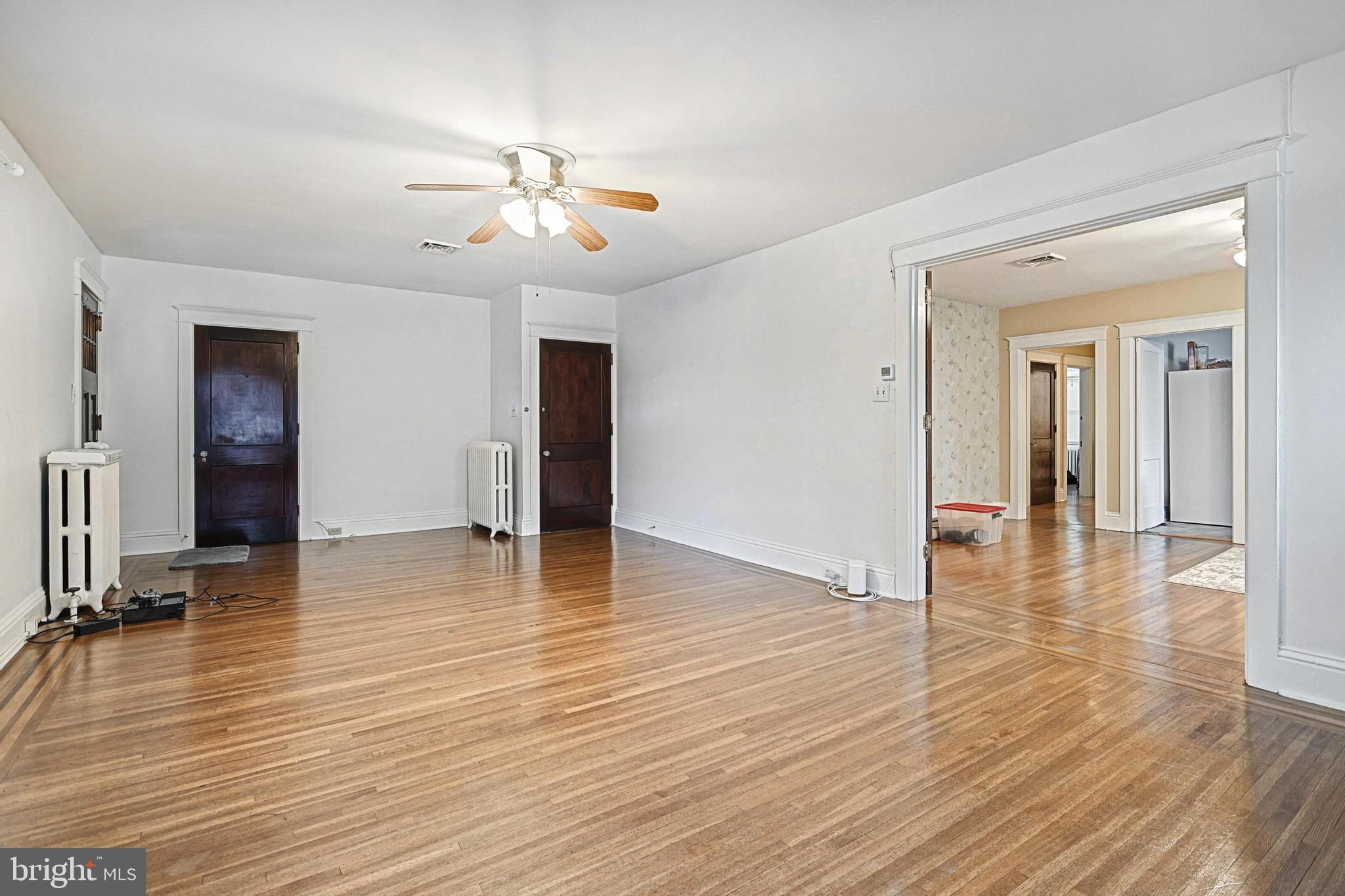 THE AVENUES - Residential Income